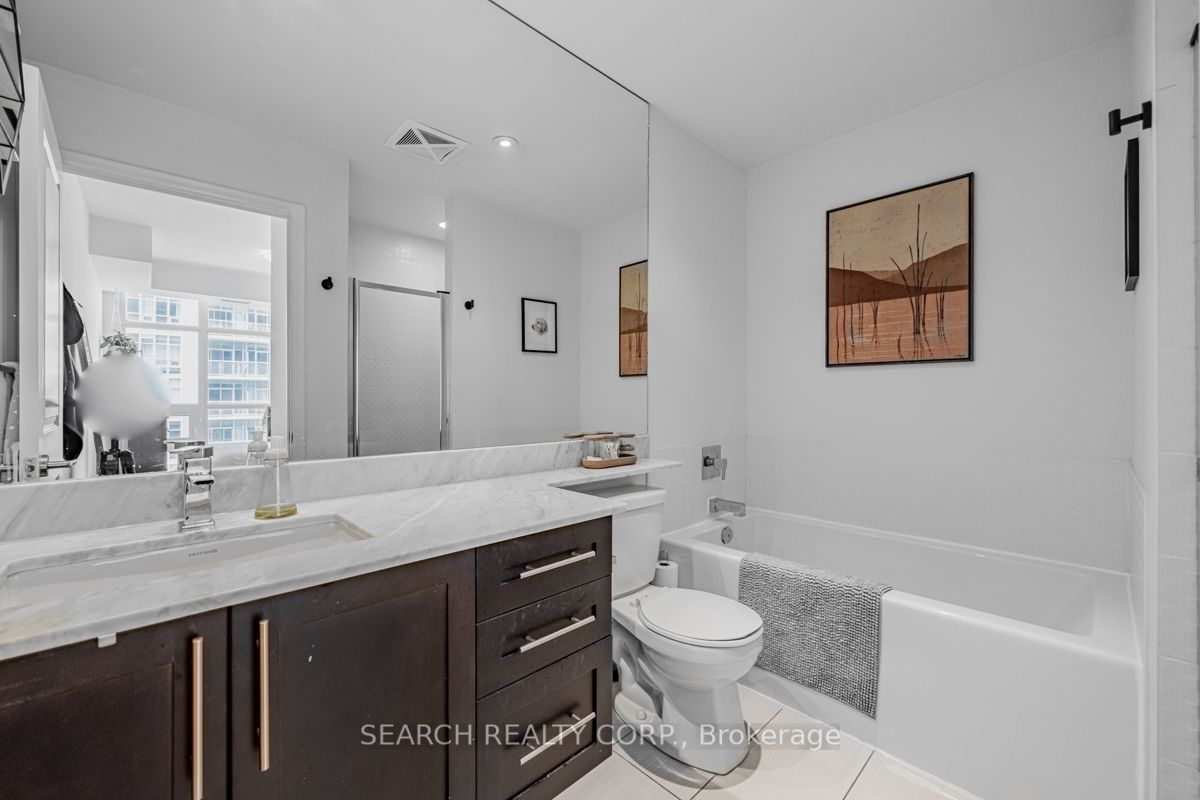 75 East Liberty St, #1801