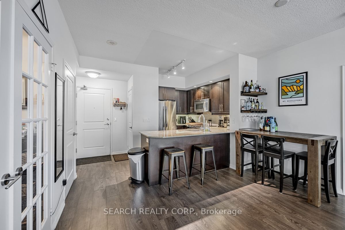 75 East Liberty St, #1801