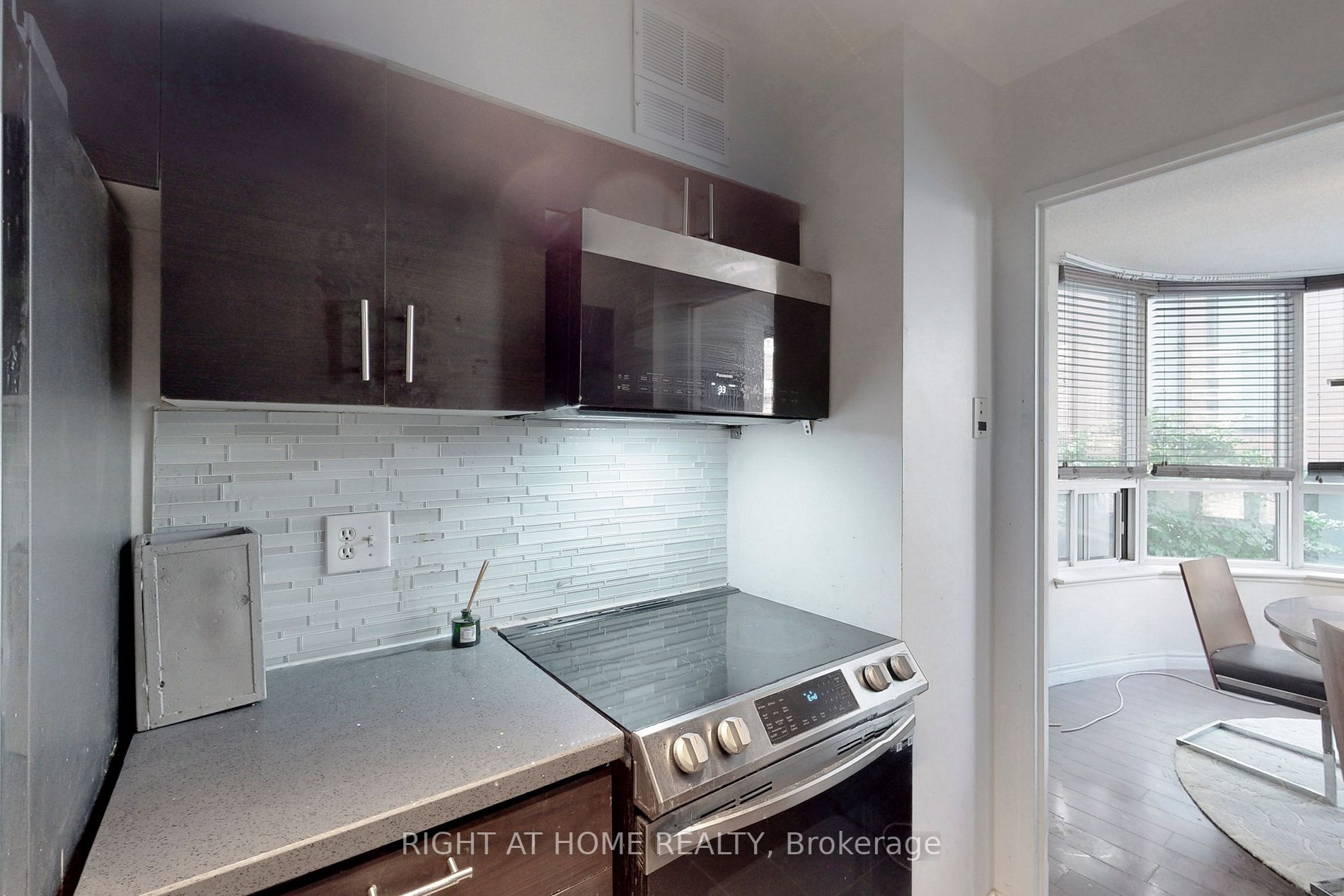 25 Maitland St, #205