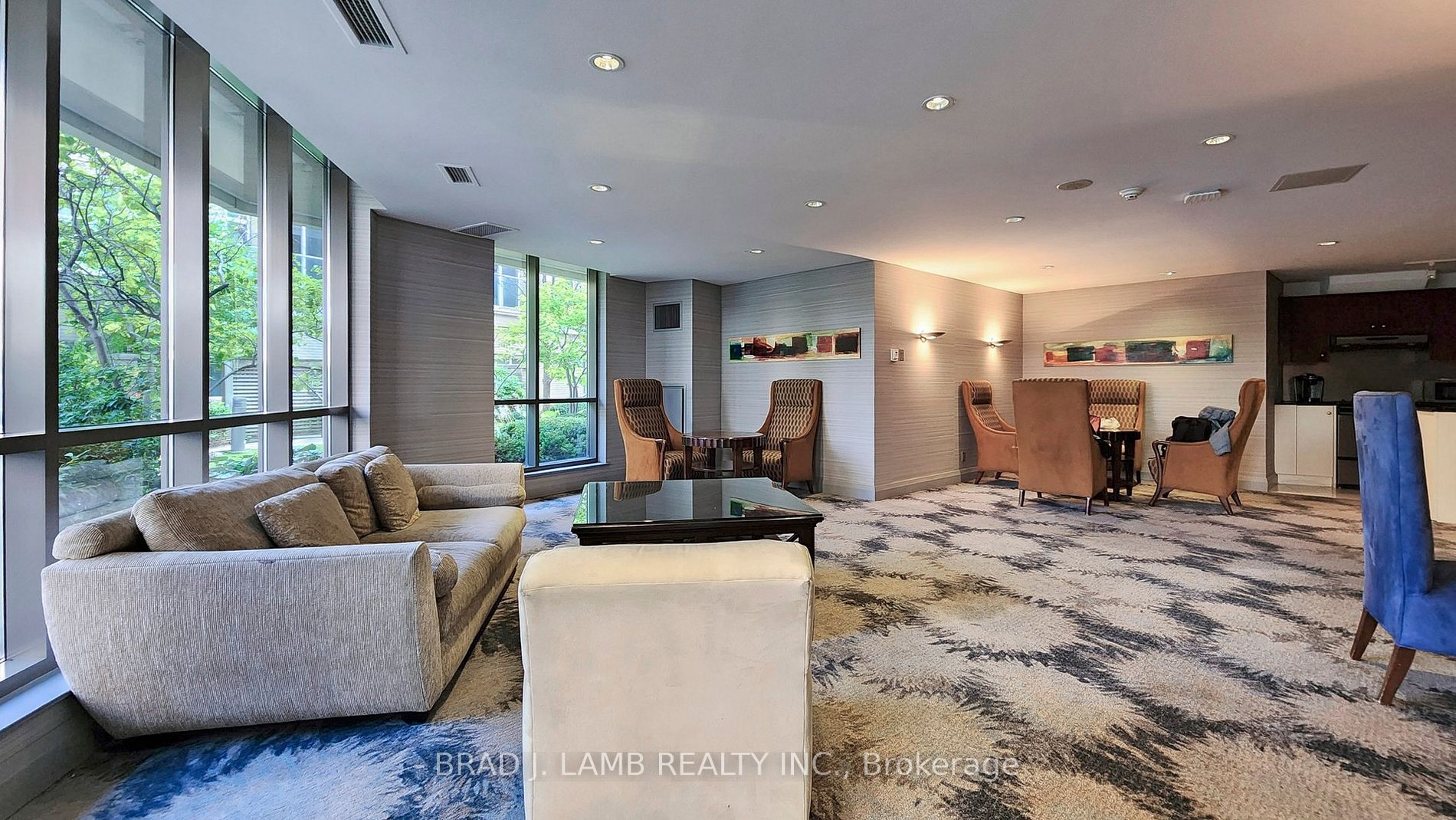 3 McAlpine Street, #411