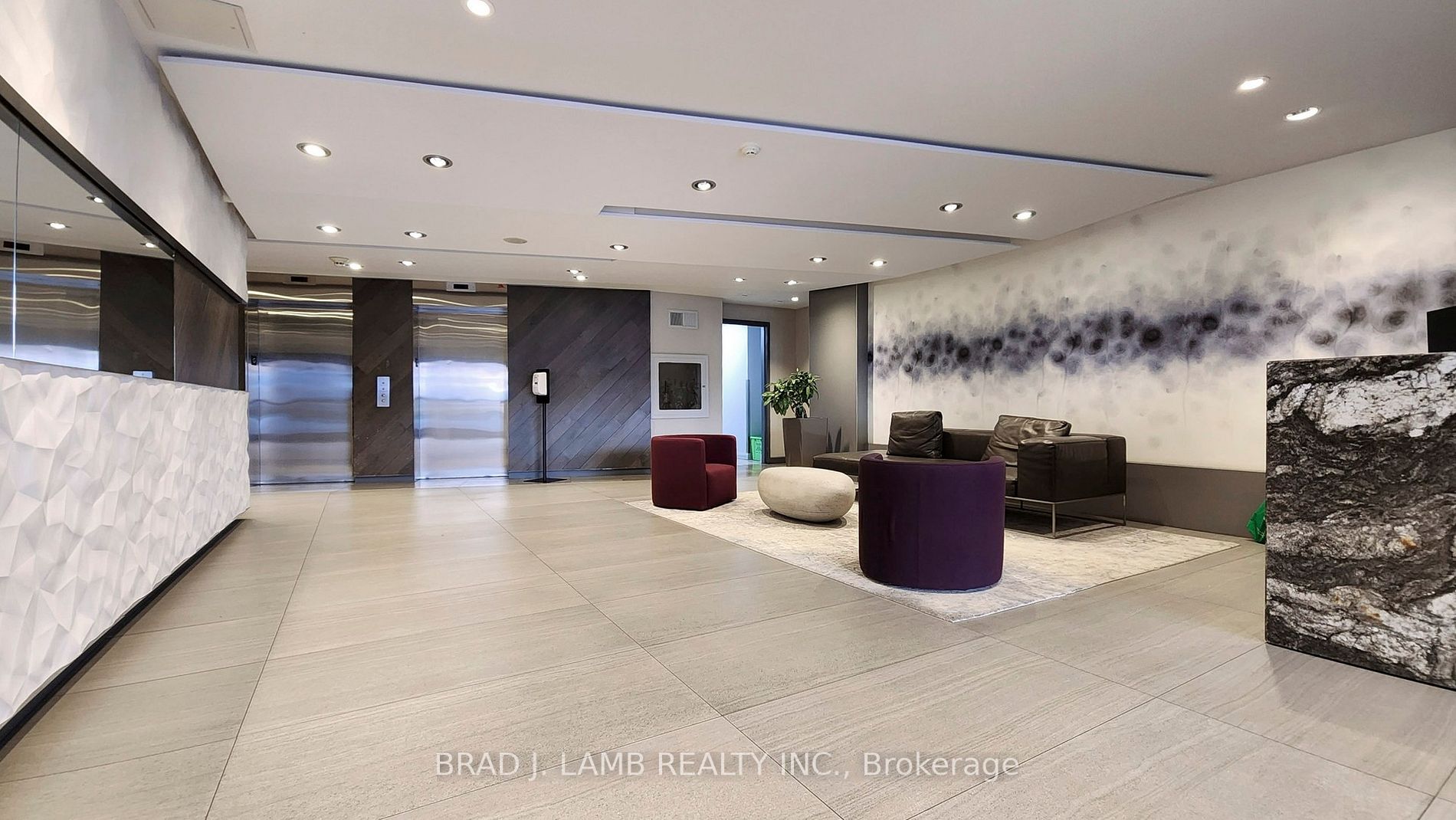 3 McAlpine Street, #411