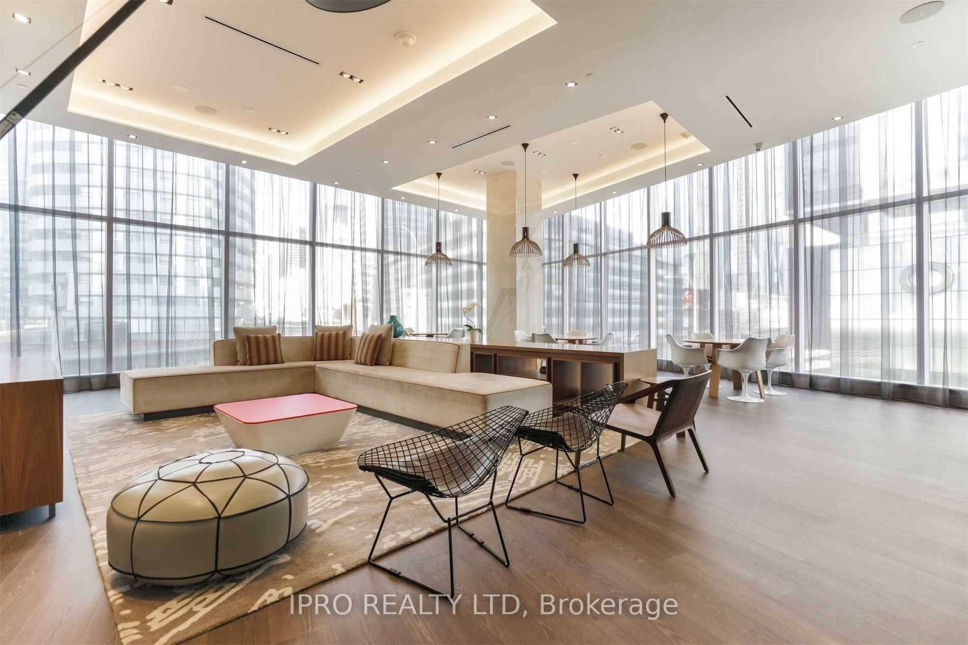 10 York St, #2803