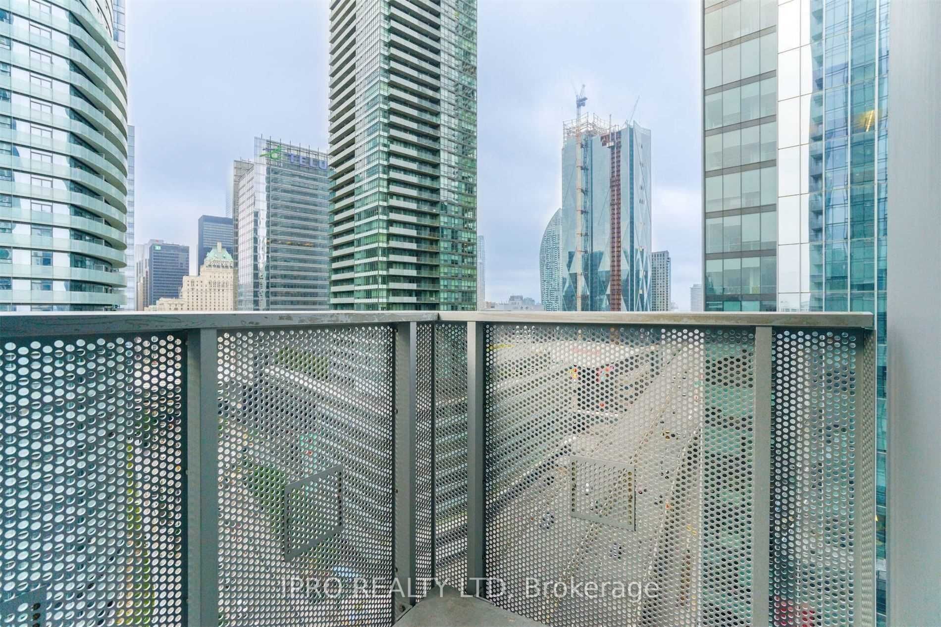 10 York St, #2803