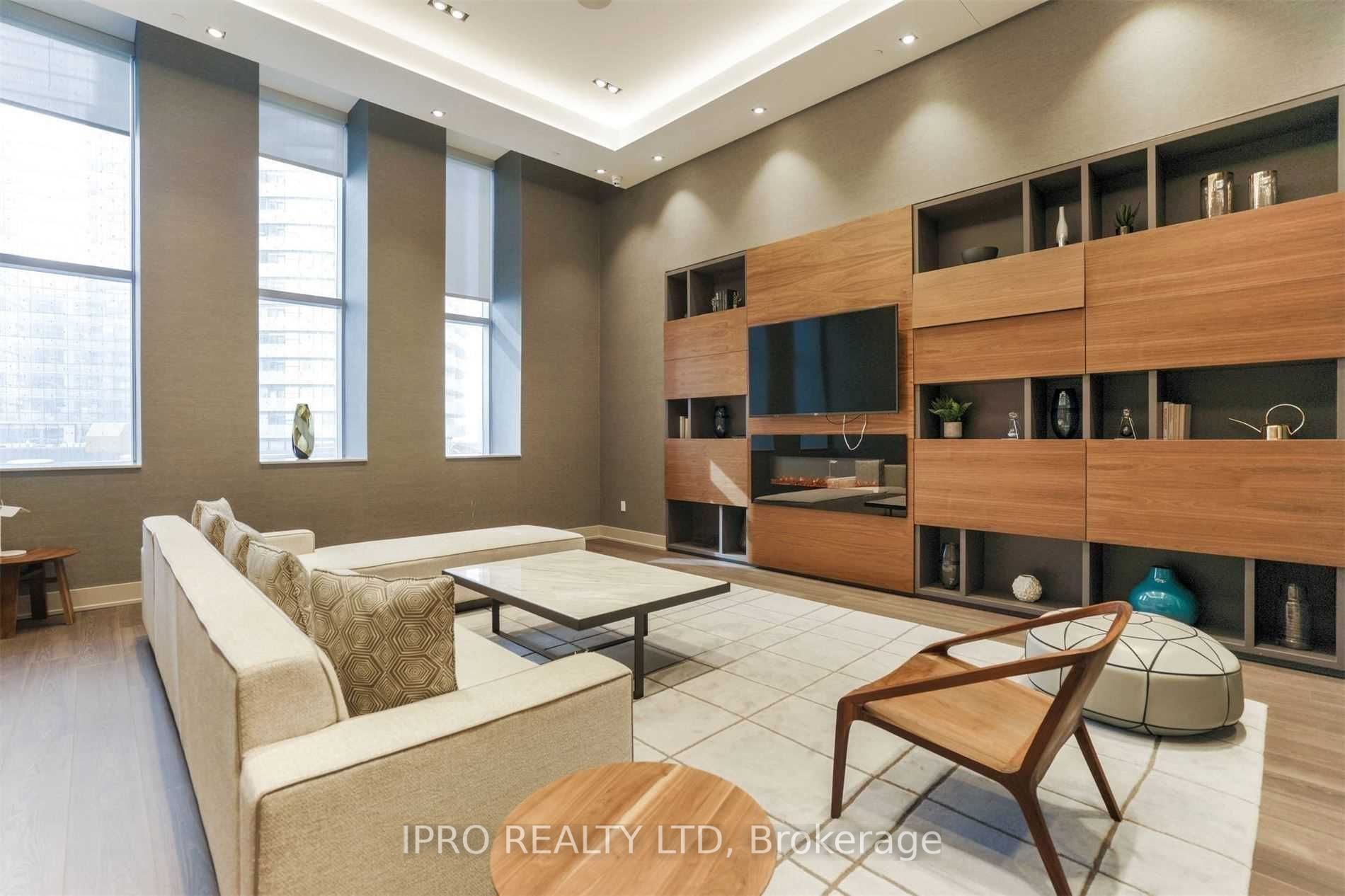 10 York St, #2803