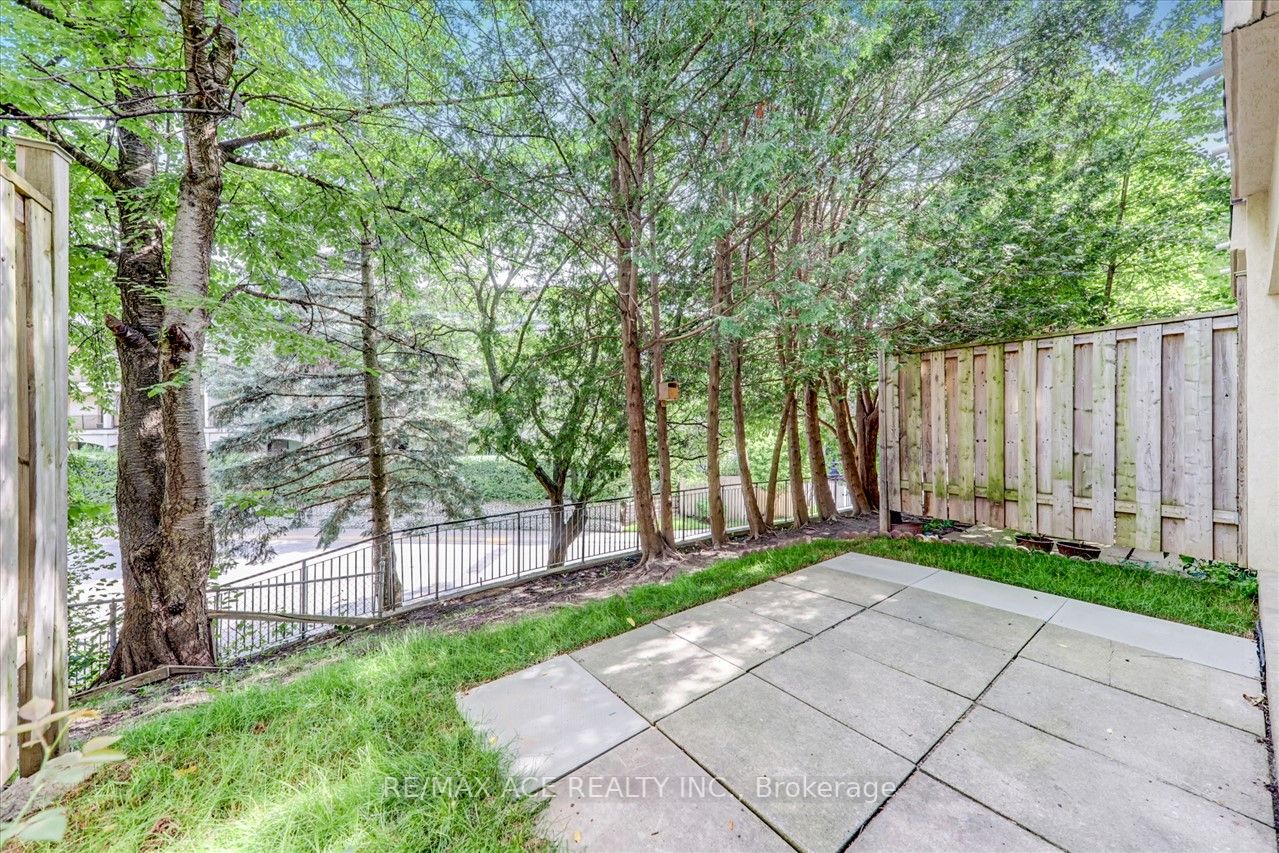 25 Pebble Bywy, #21
