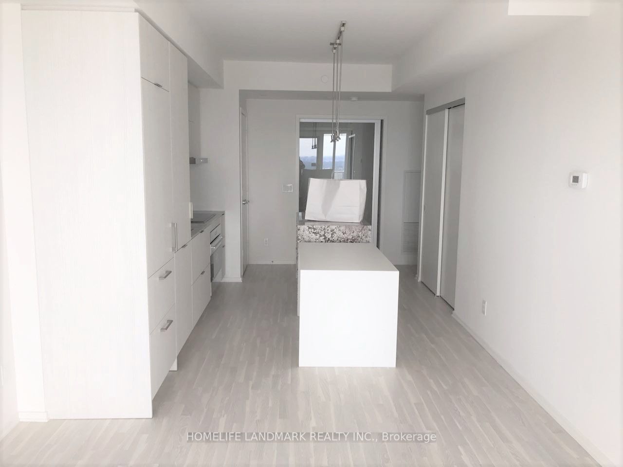 1 Bloor St E, #5307