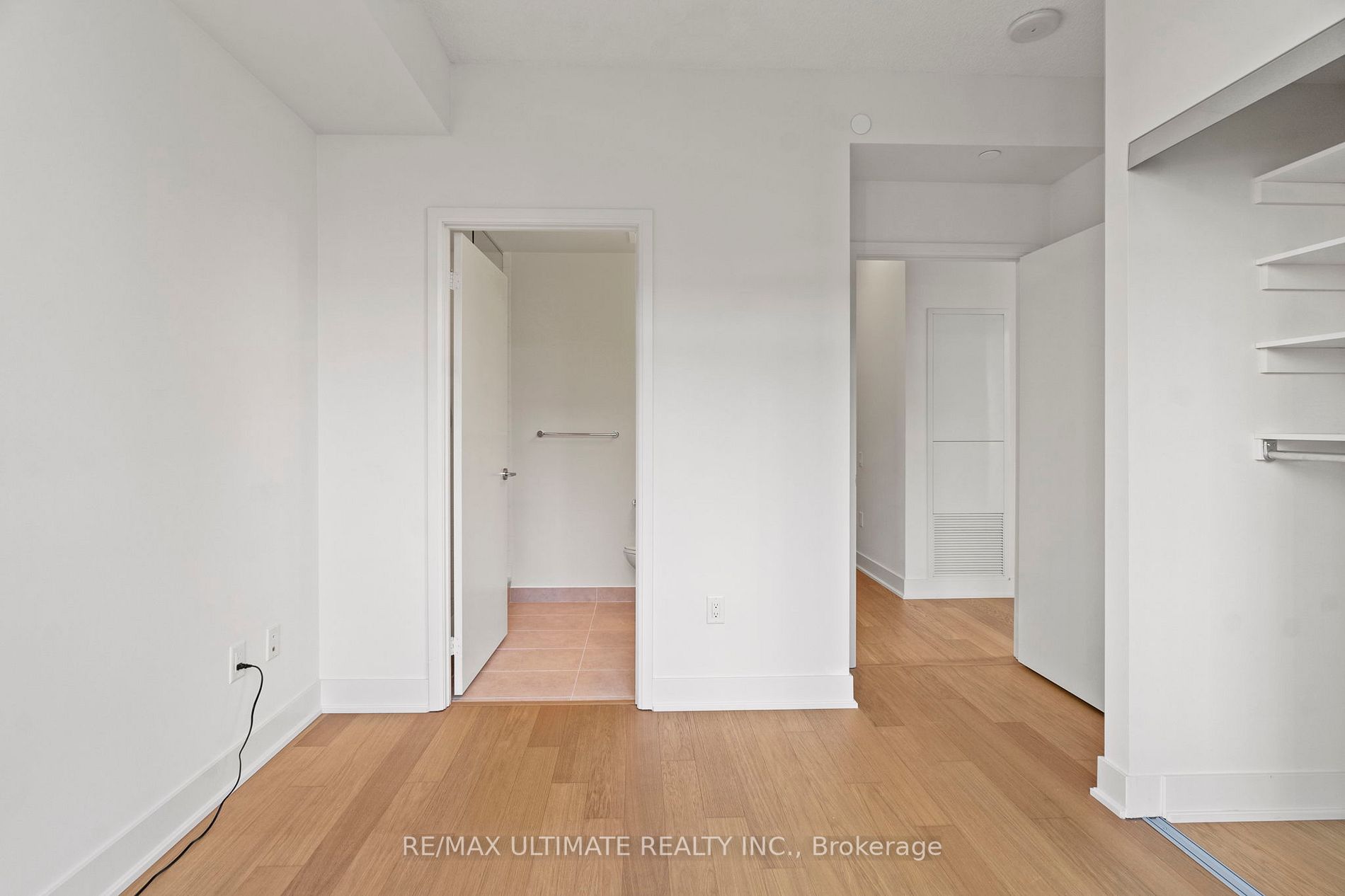 30 Roehampton Avenue, #802