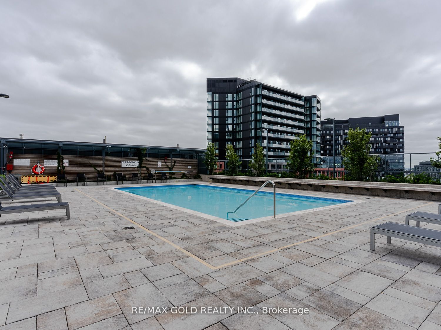 31 Tippett Rd, #453