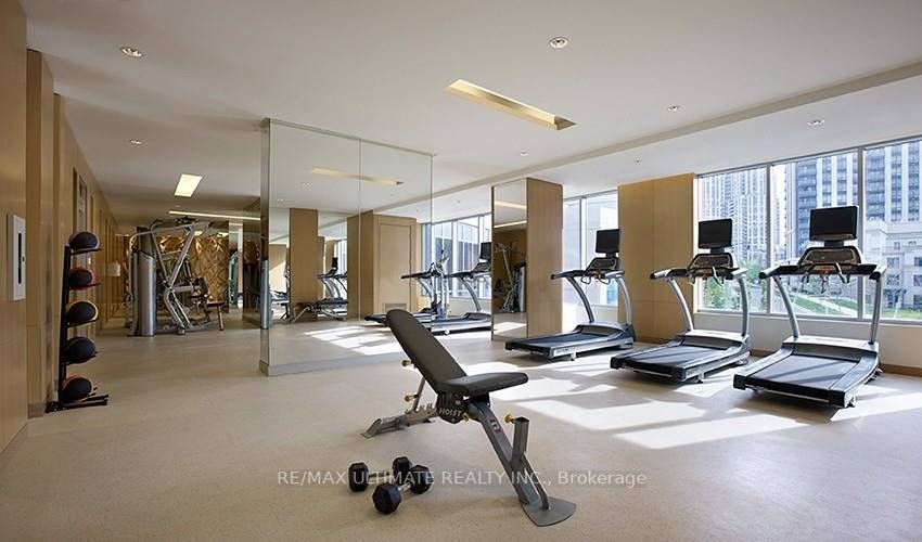120 Harrison Garden Blvd, #1133