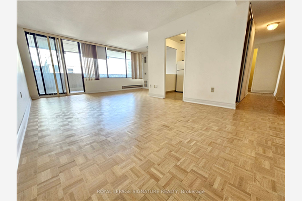 720 Spadina Ave, Toronto