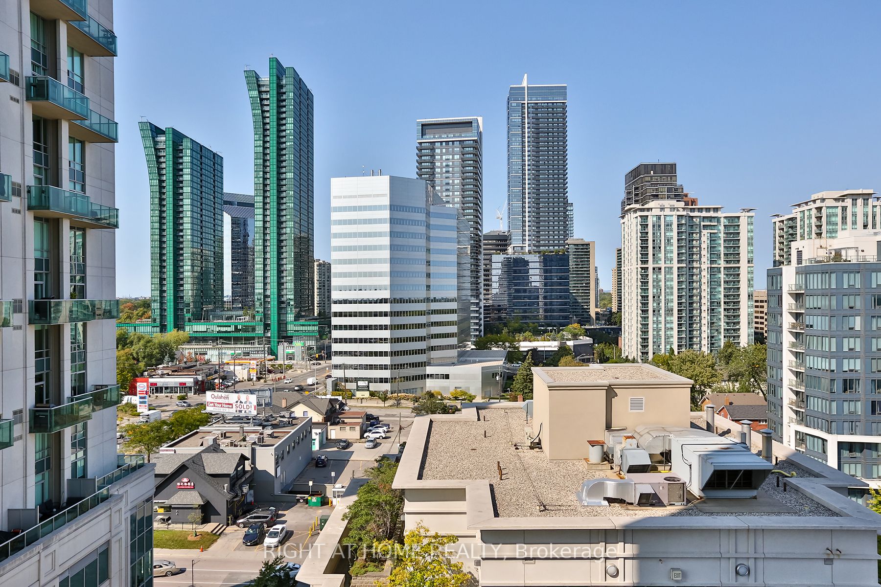 16 Harrison Garden Boulevard, #1112