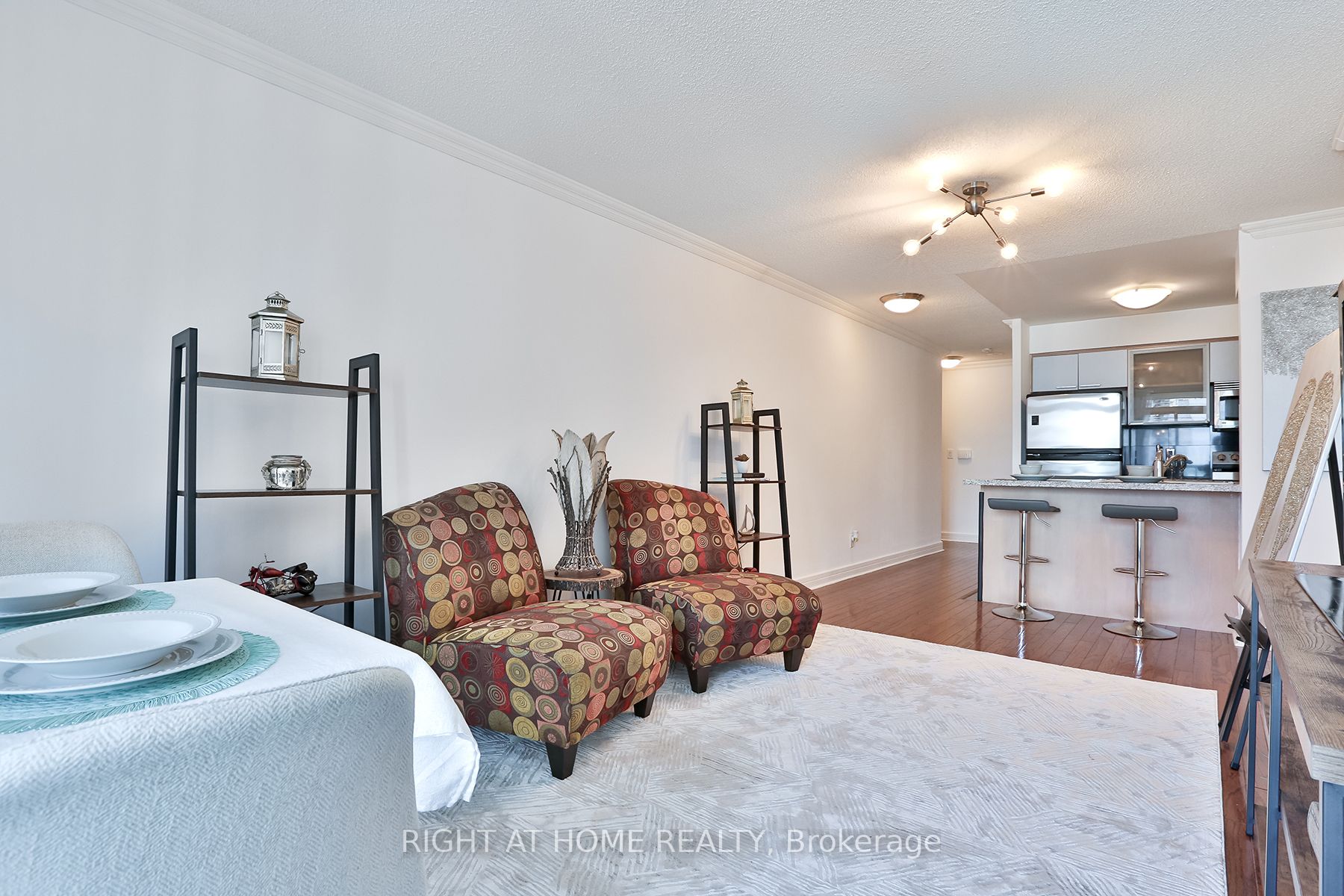 16 Harrison Garden Boulevard, #1112