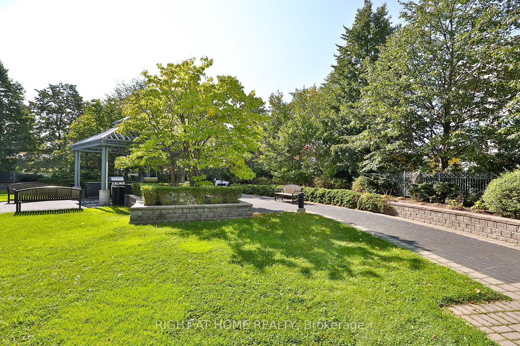 16 Harrison Garden Boulevard, #1112