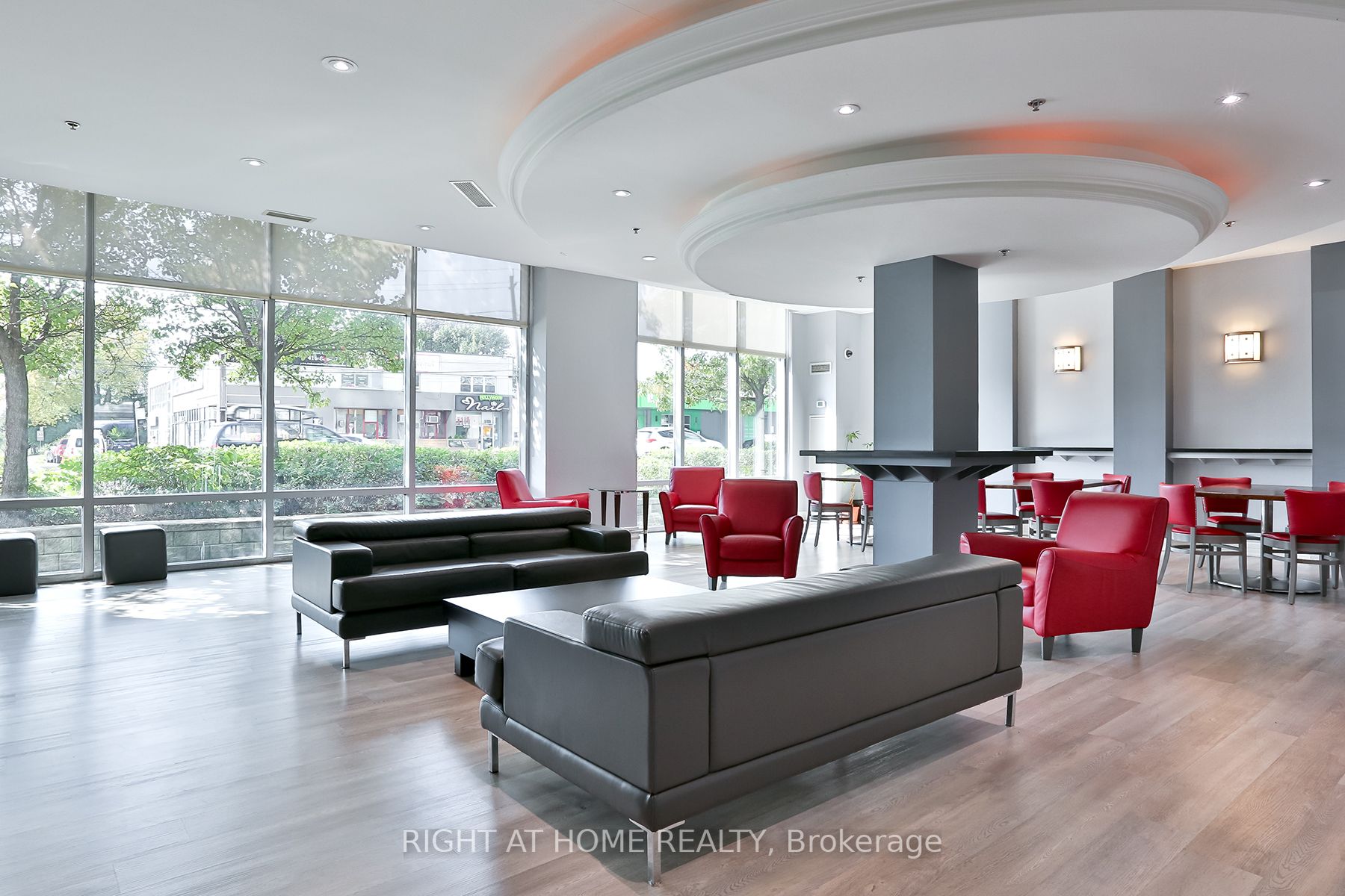 16 Harrison Garden Boulevard, #1112