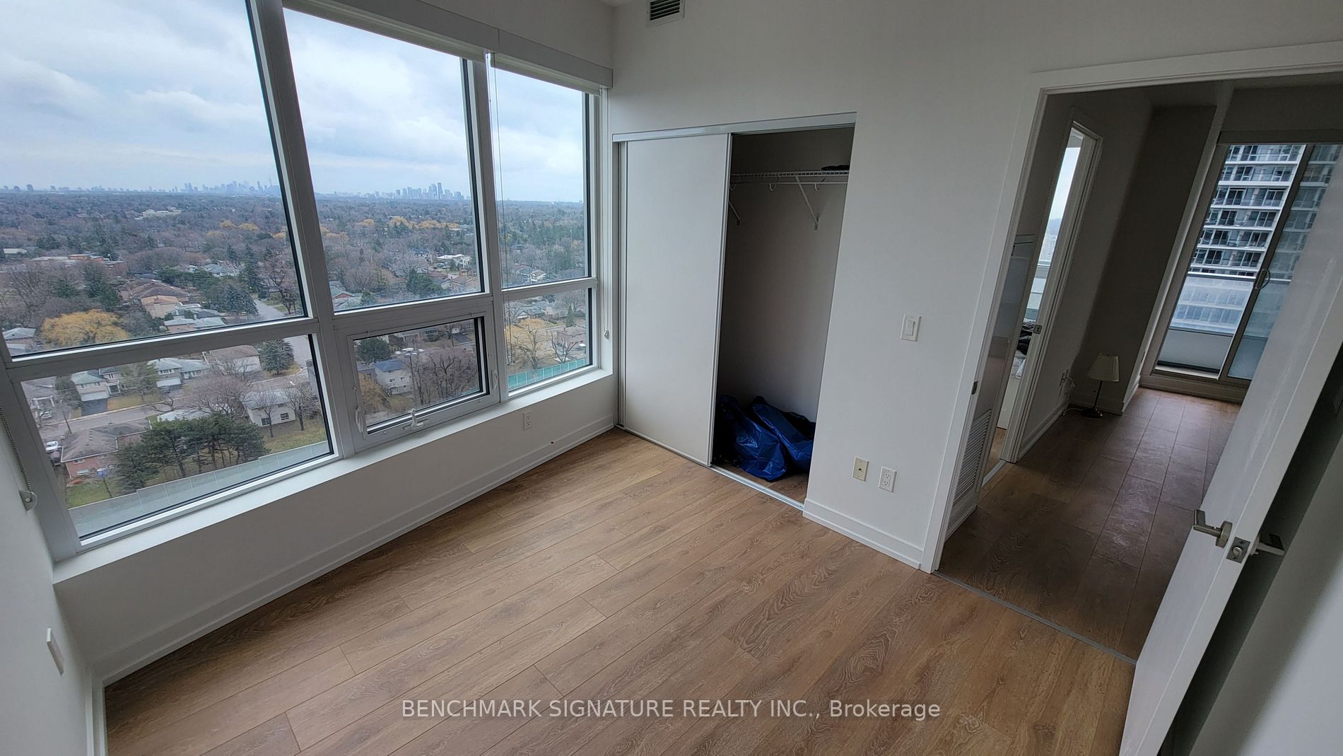 115 Mcmahon Dr, #2211