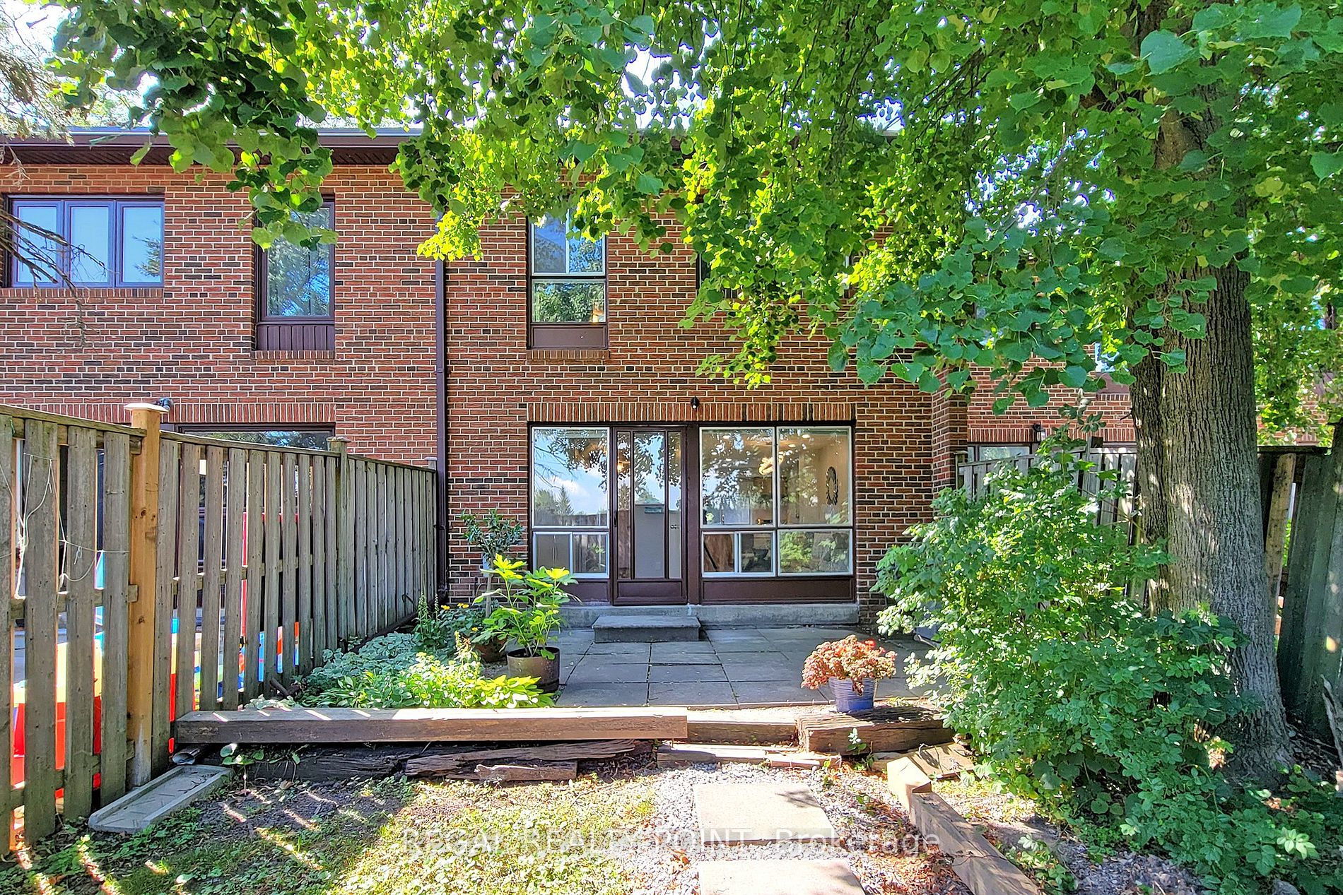 78 Castlebury Cres, #5