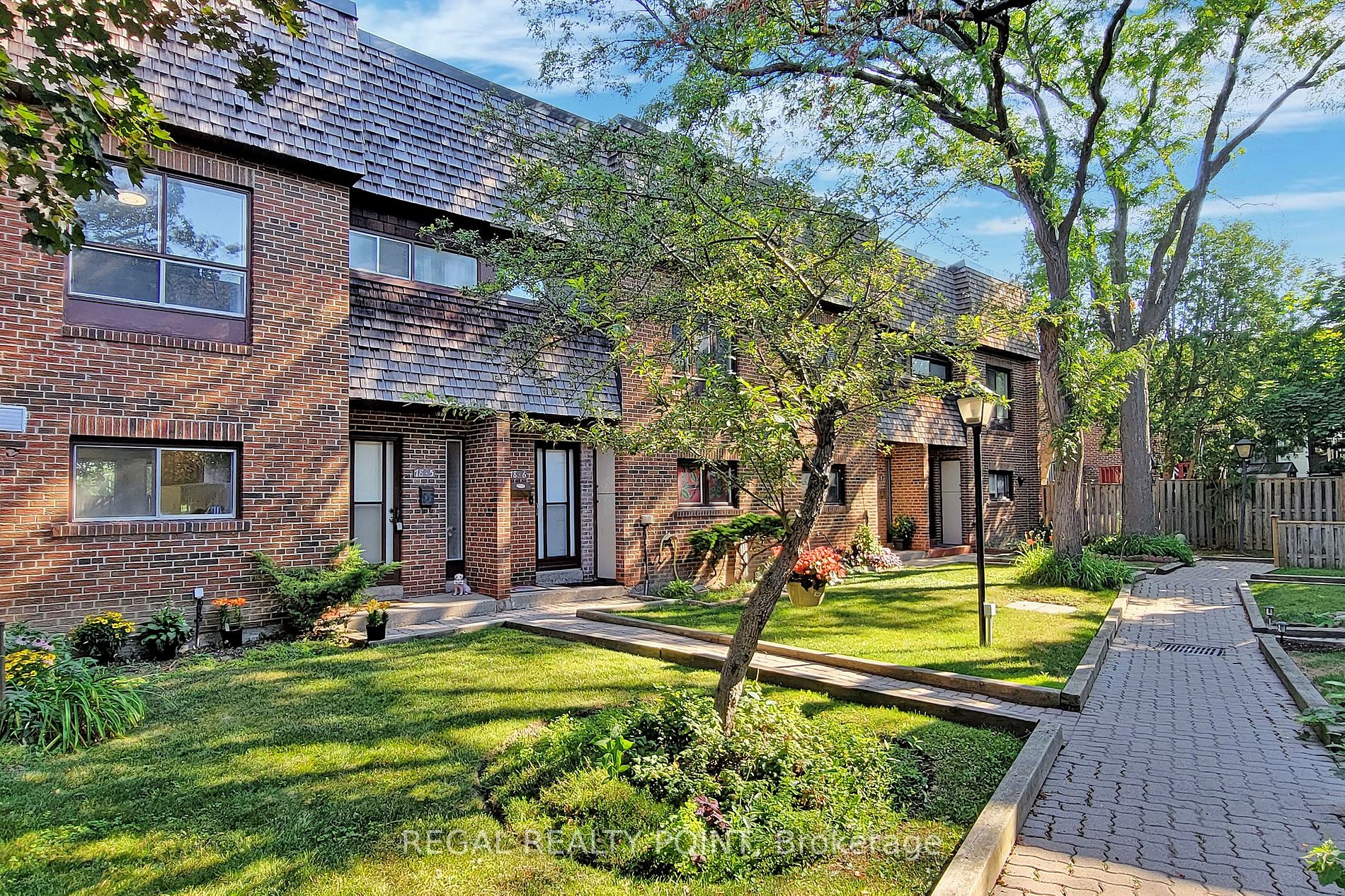 78 Castlebury Cres, #5