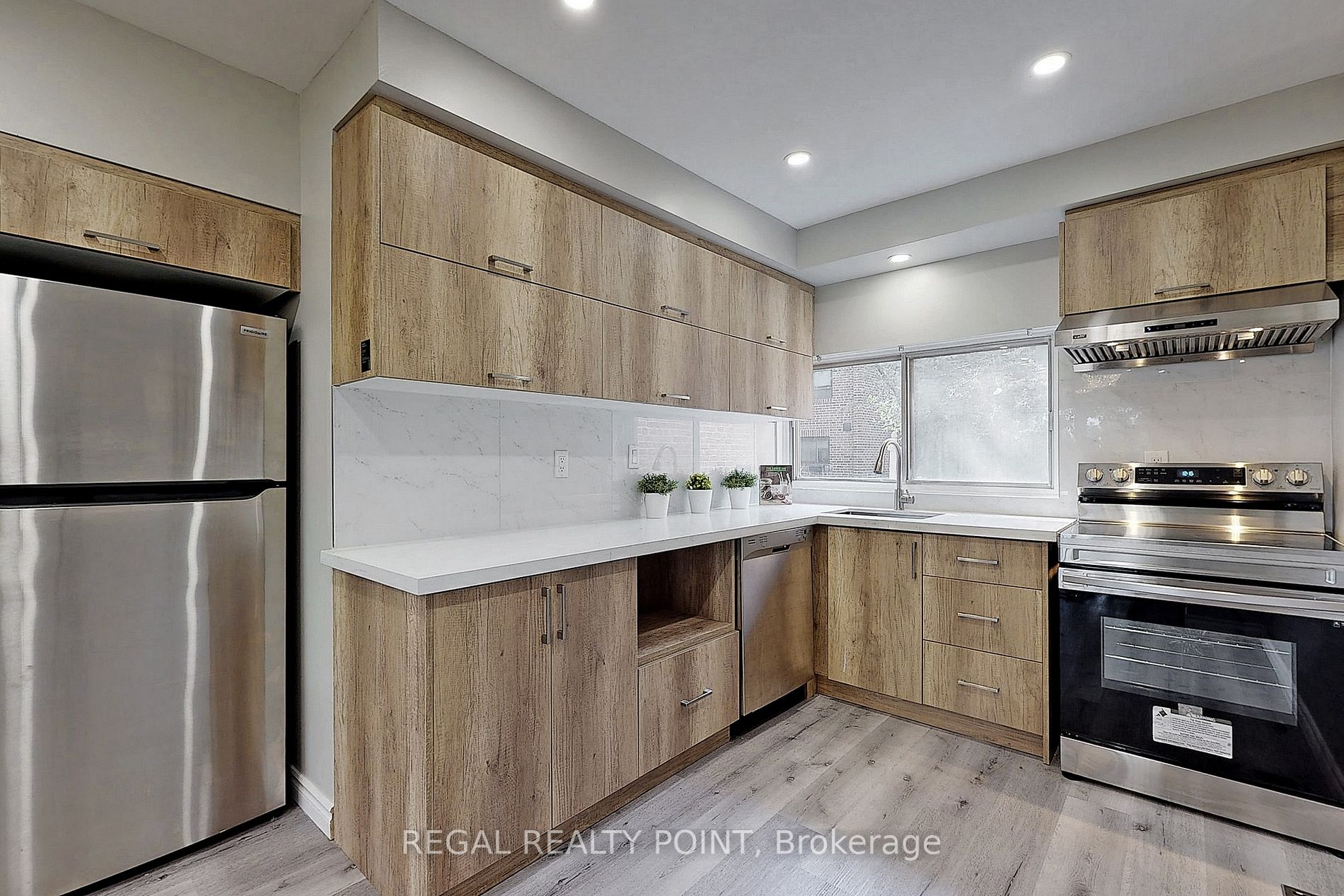 78 Castlebury Cres, #5