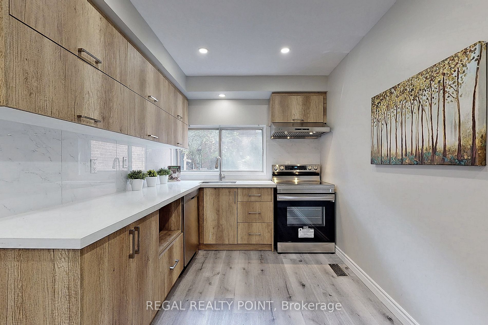 78 Castlebury Cres, #5