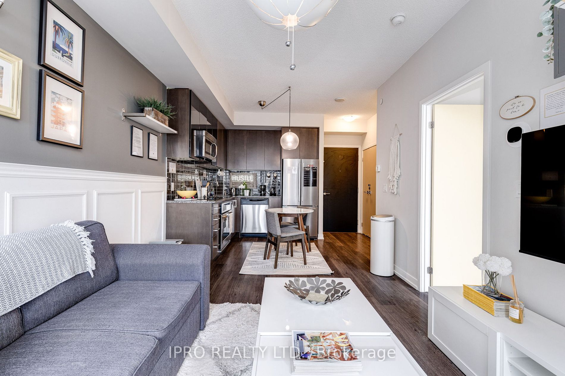98 Lillian St, #1019