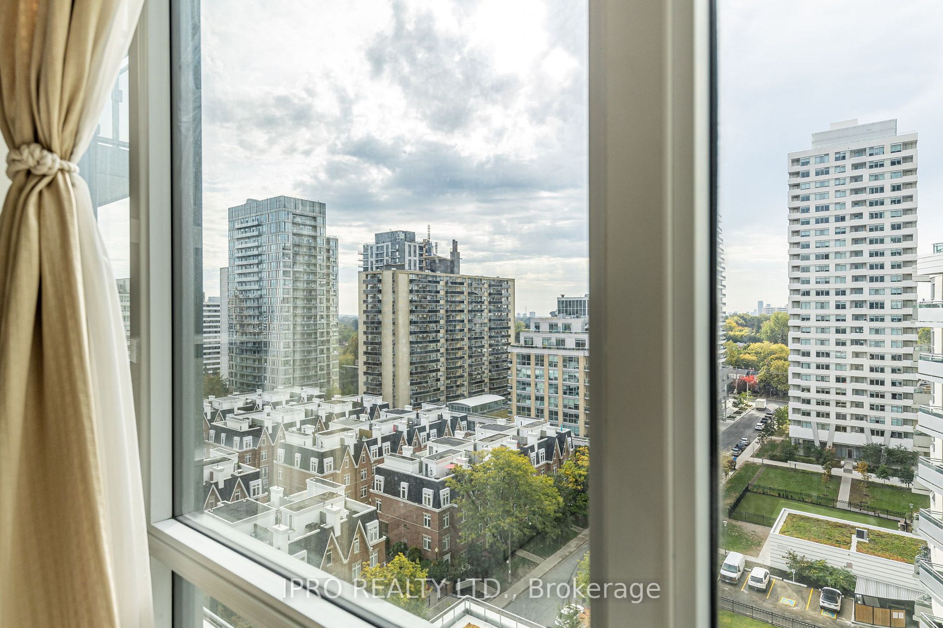 98 Lillian St, #1019