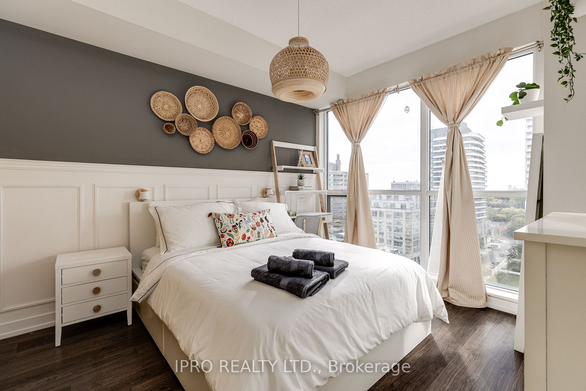 98 Lillian St, #1019