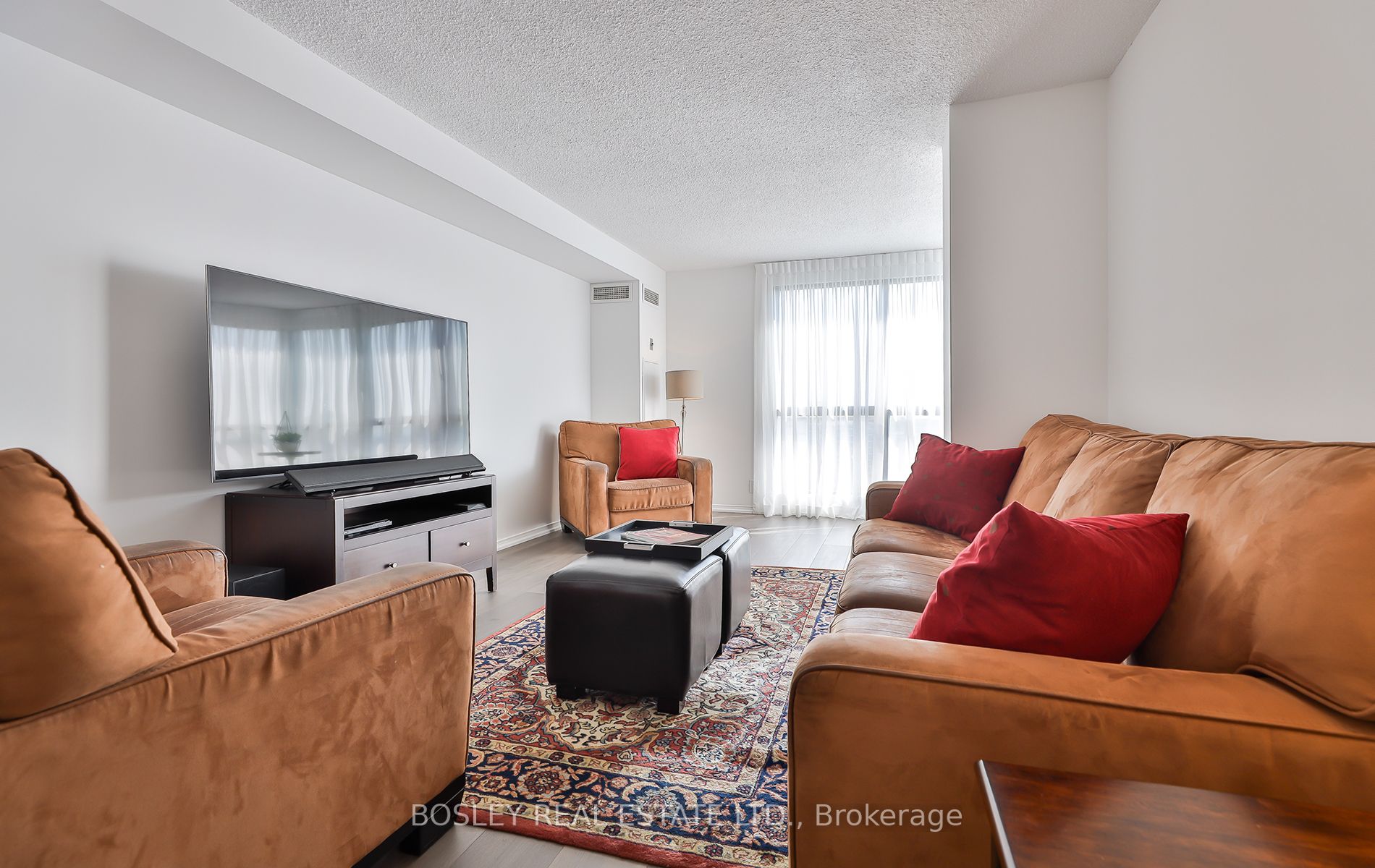 1 Concorde Place, #2302