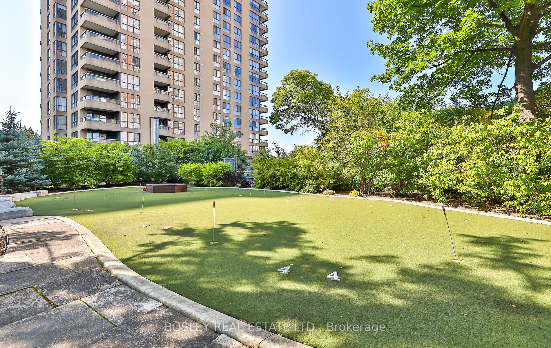 1 Concorde Place, #2302