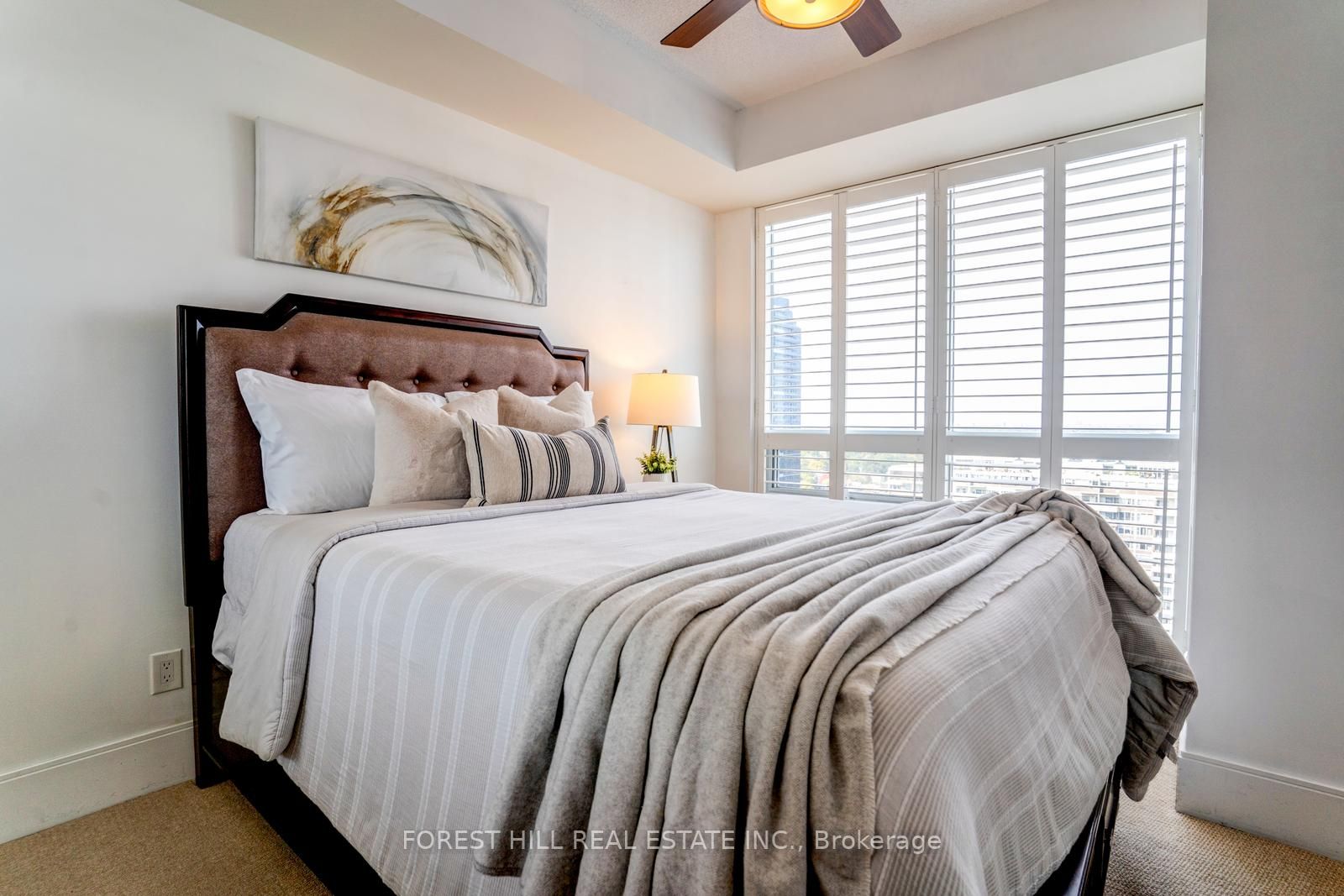 25 Broadway Ave, #1603