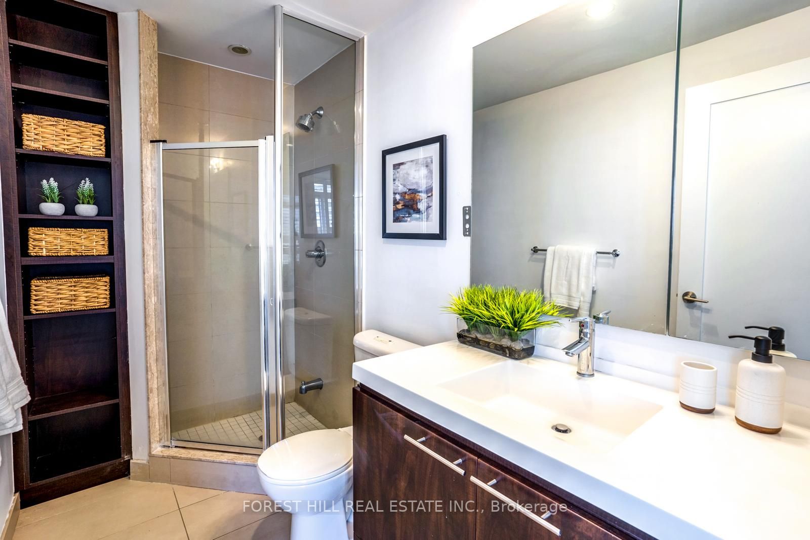 25 Broadway Ave, #1603