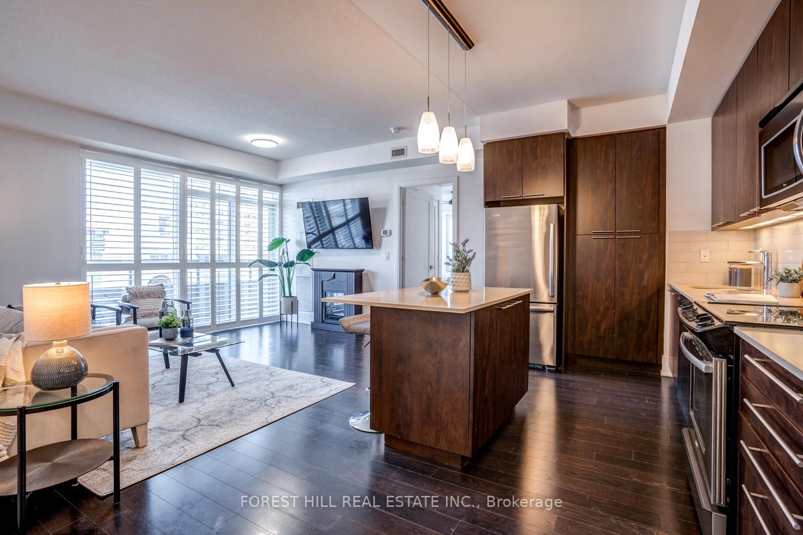 25 Broadway Ave, #1603