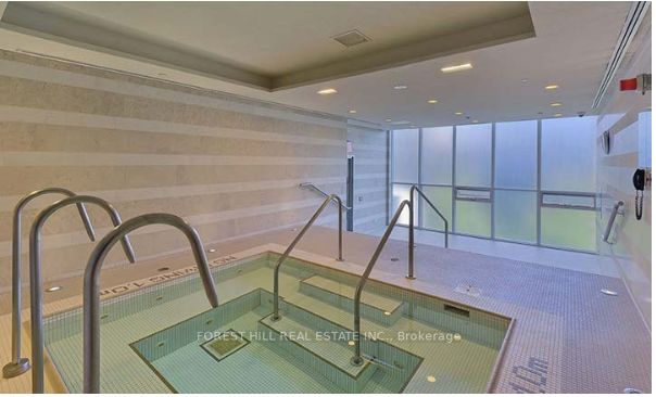 25 Broadway Ave, #1603