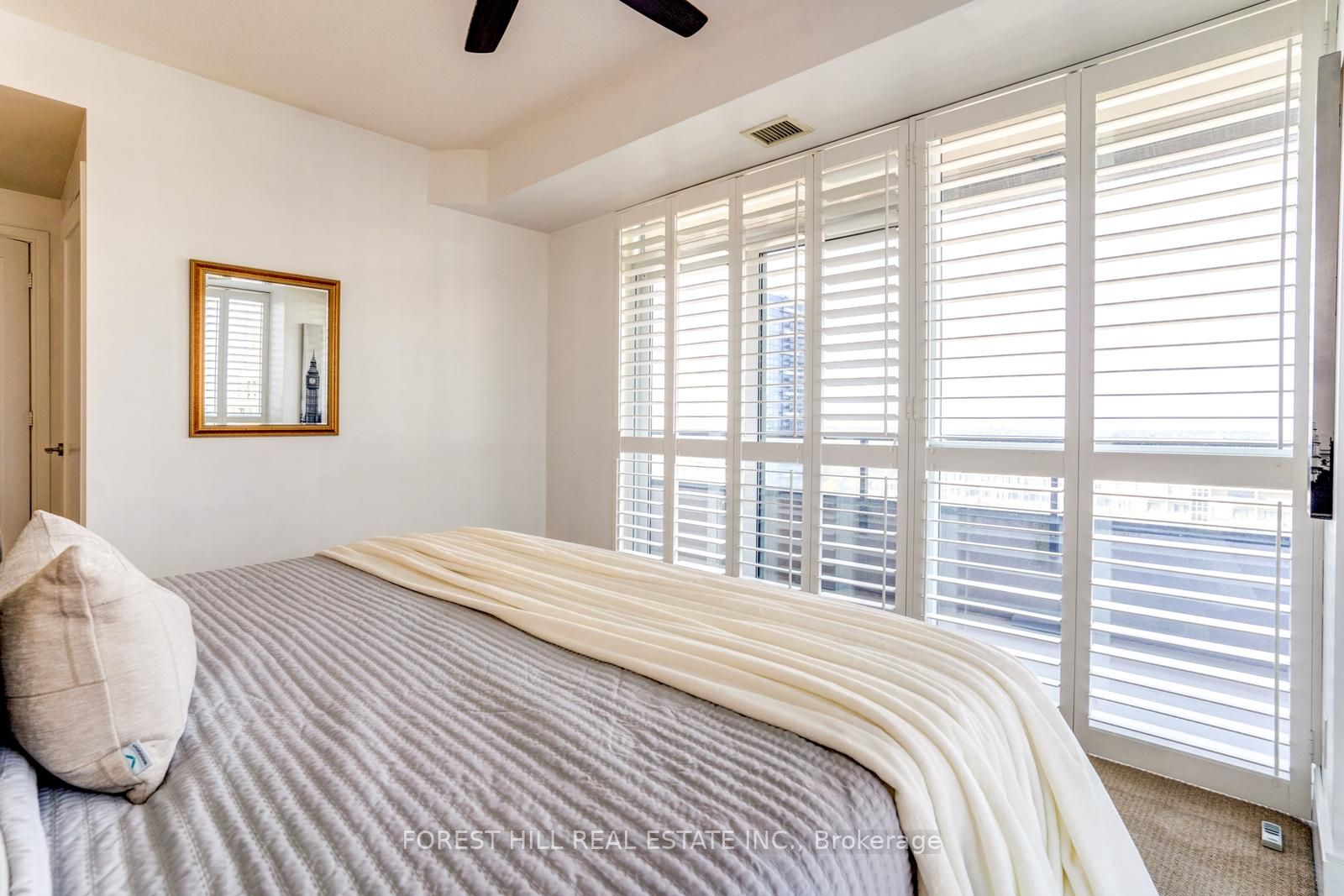 25 Broadway Ave, #1603