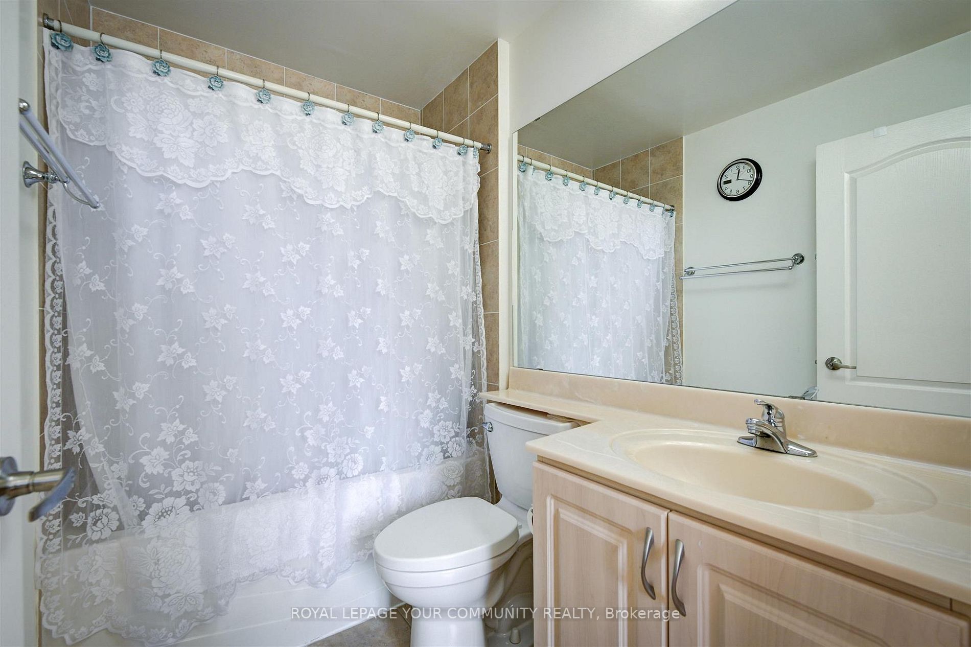 1105 Leslie St, #1102