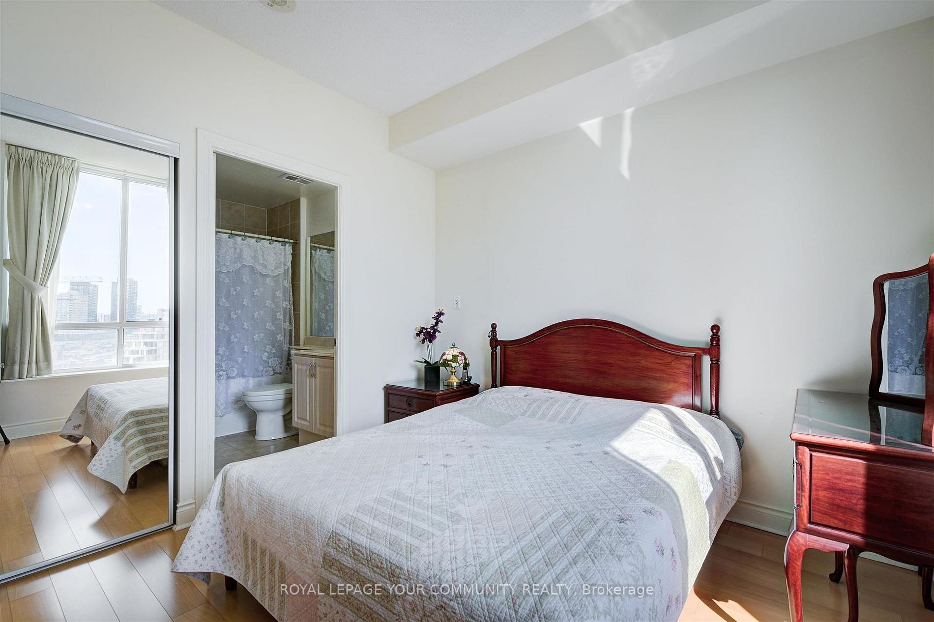 1105 Leslie St, #1102