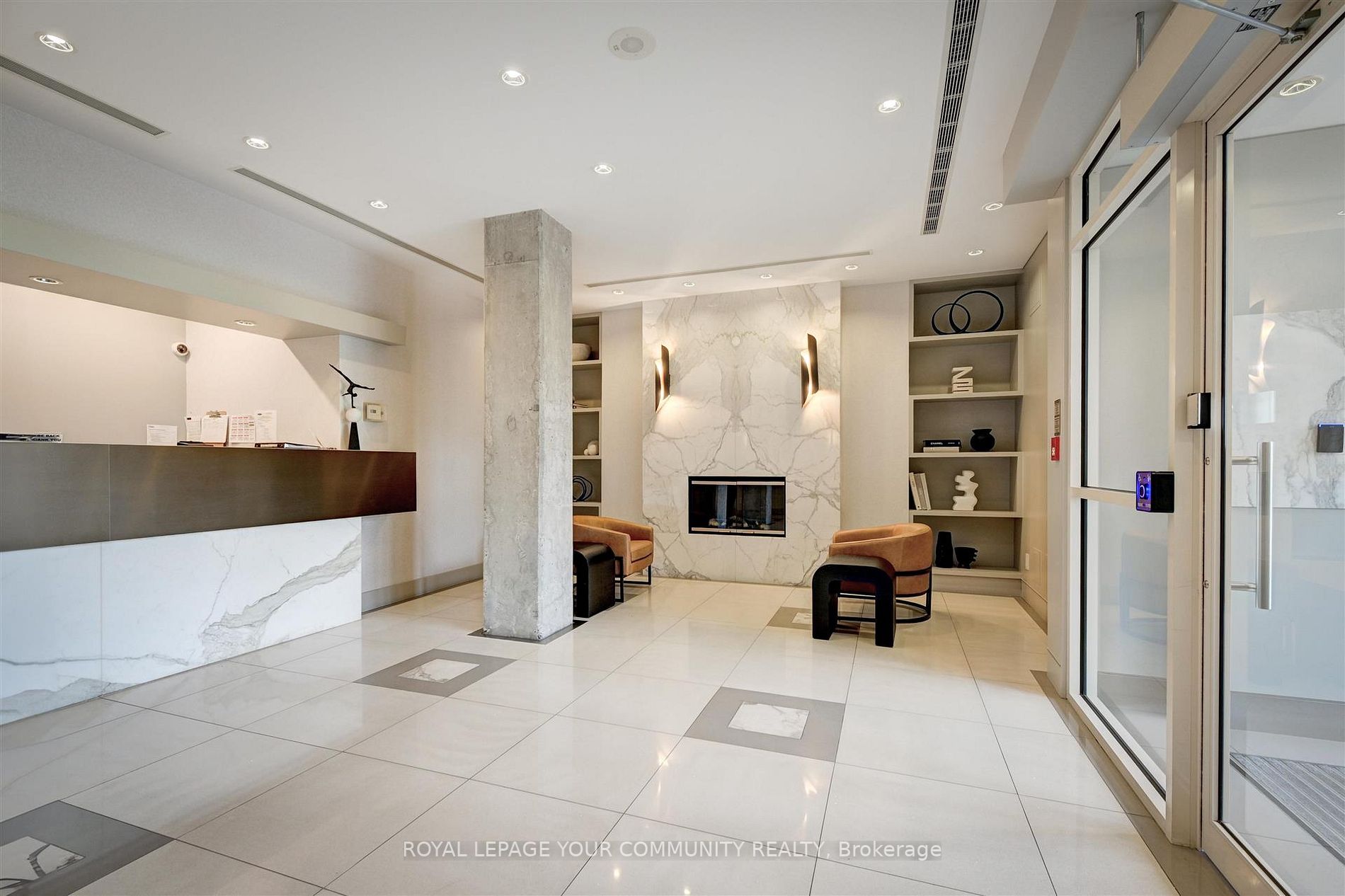 1105 Leslie St, #1102