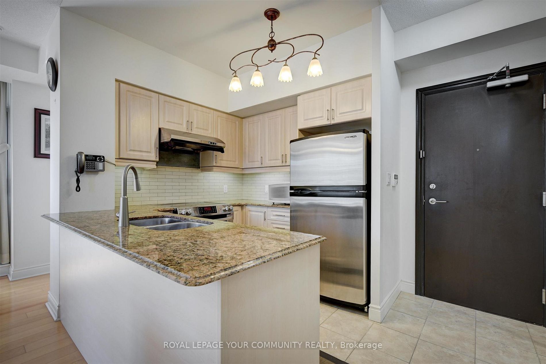 1105 Leslie St, #1102