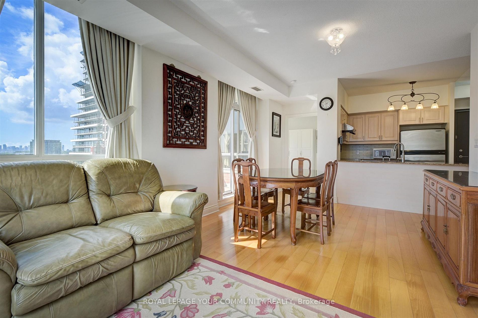 1105 Leslie St, #1102