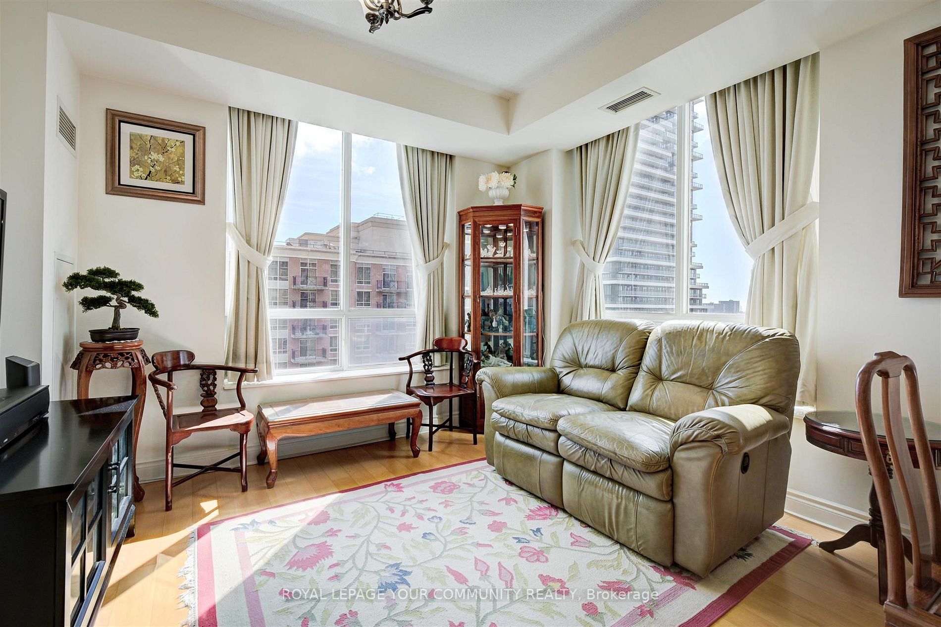 1105 Leslie St, #1102
