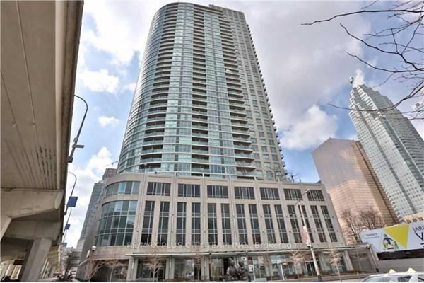 18 Yonge St, Toronto