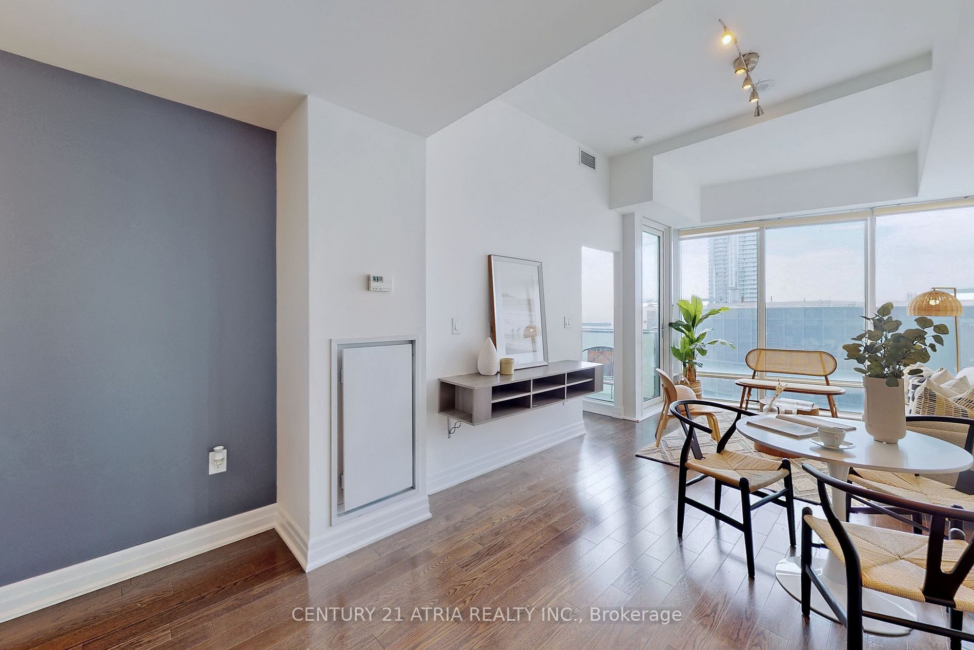 8 The Esplanade, #3812