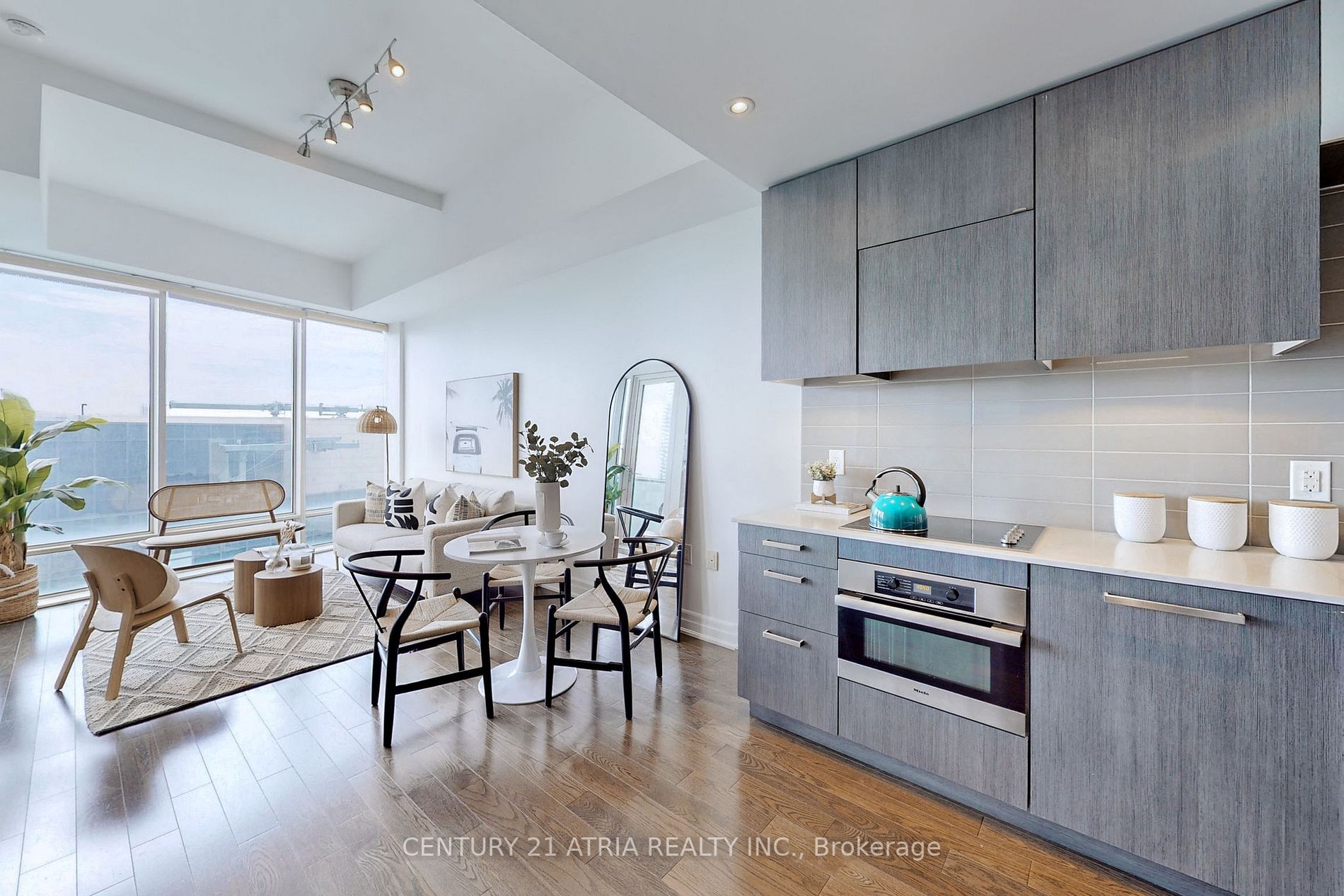 8 The Esplanade, #3812