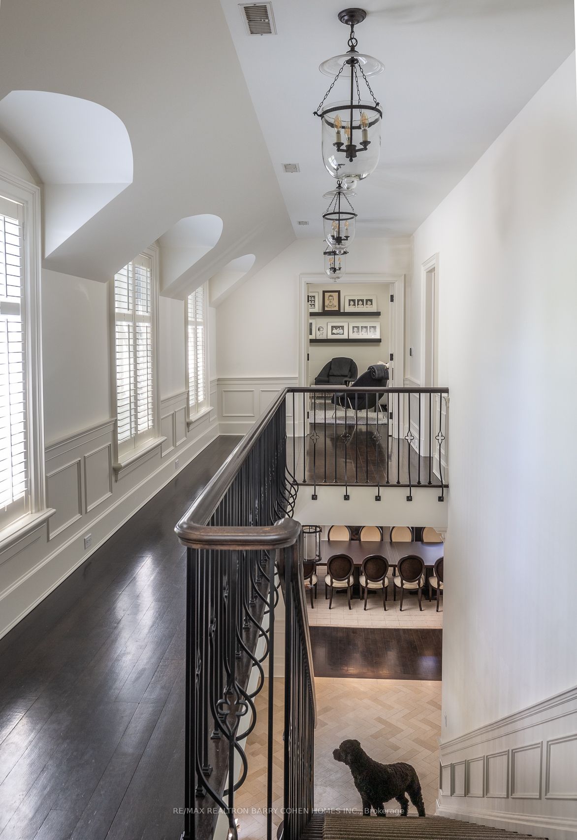 102 Sandringham Dr