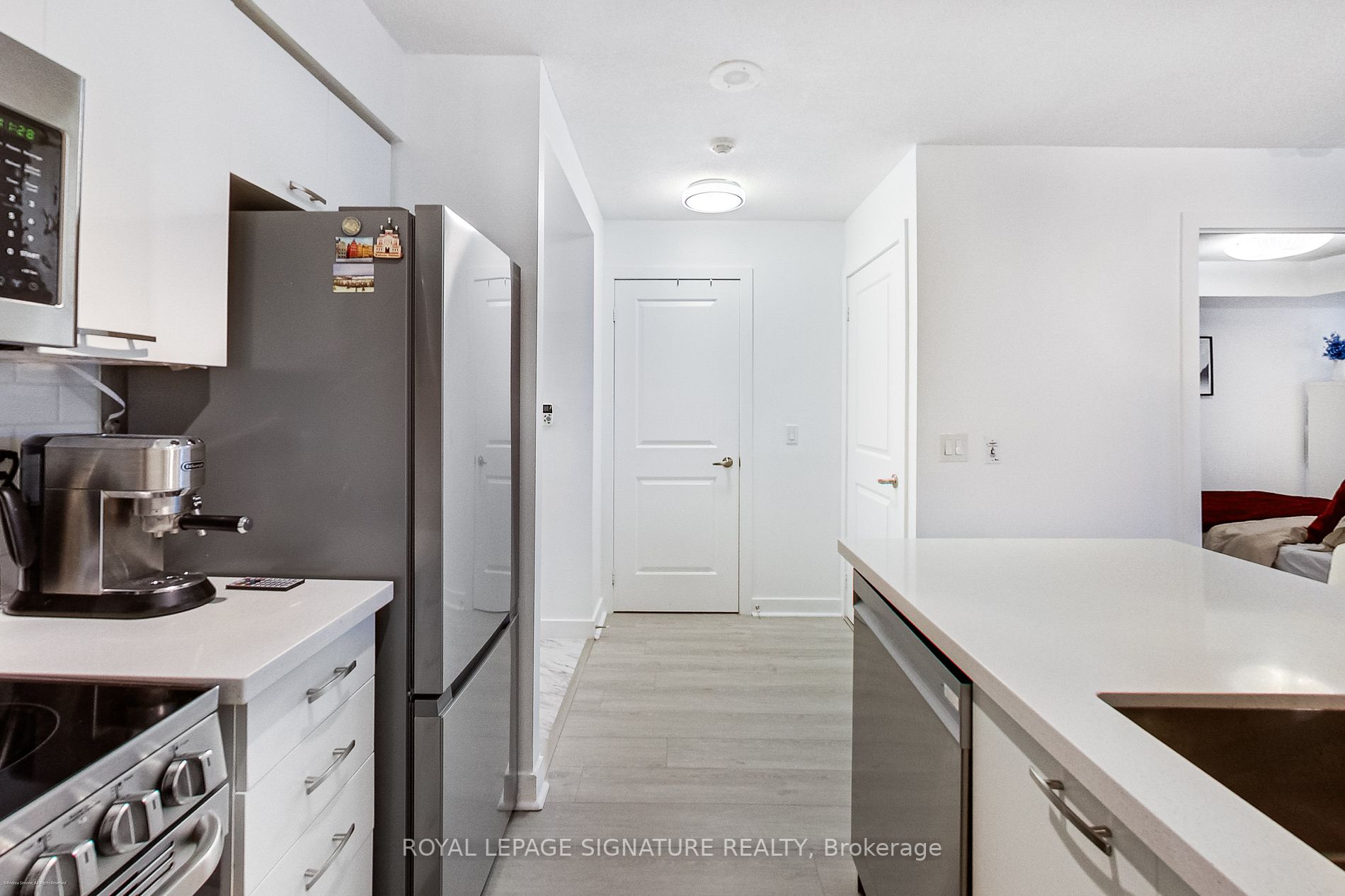 50 Lynn Williams St, #219