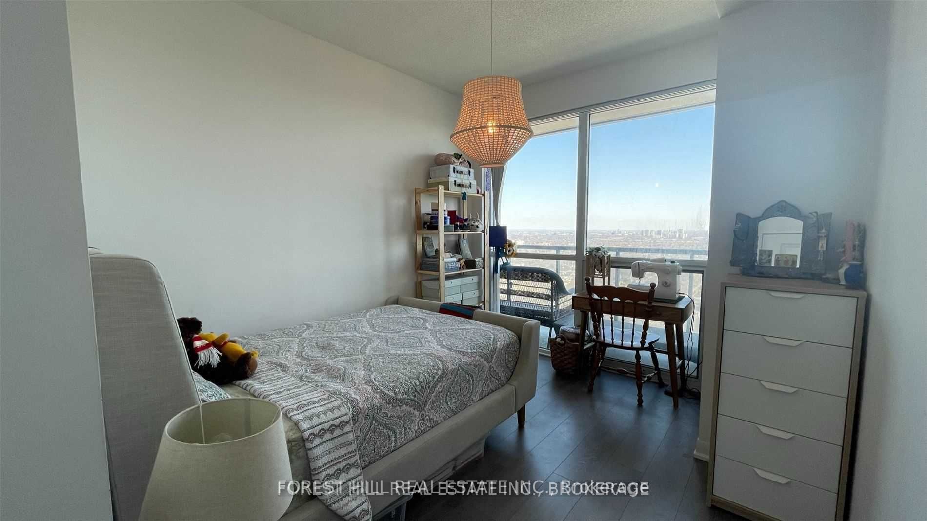 5168 Yonge St, #Ph206