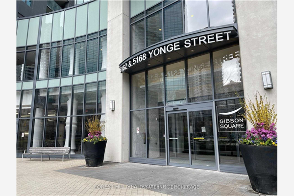 5168 Yonge St