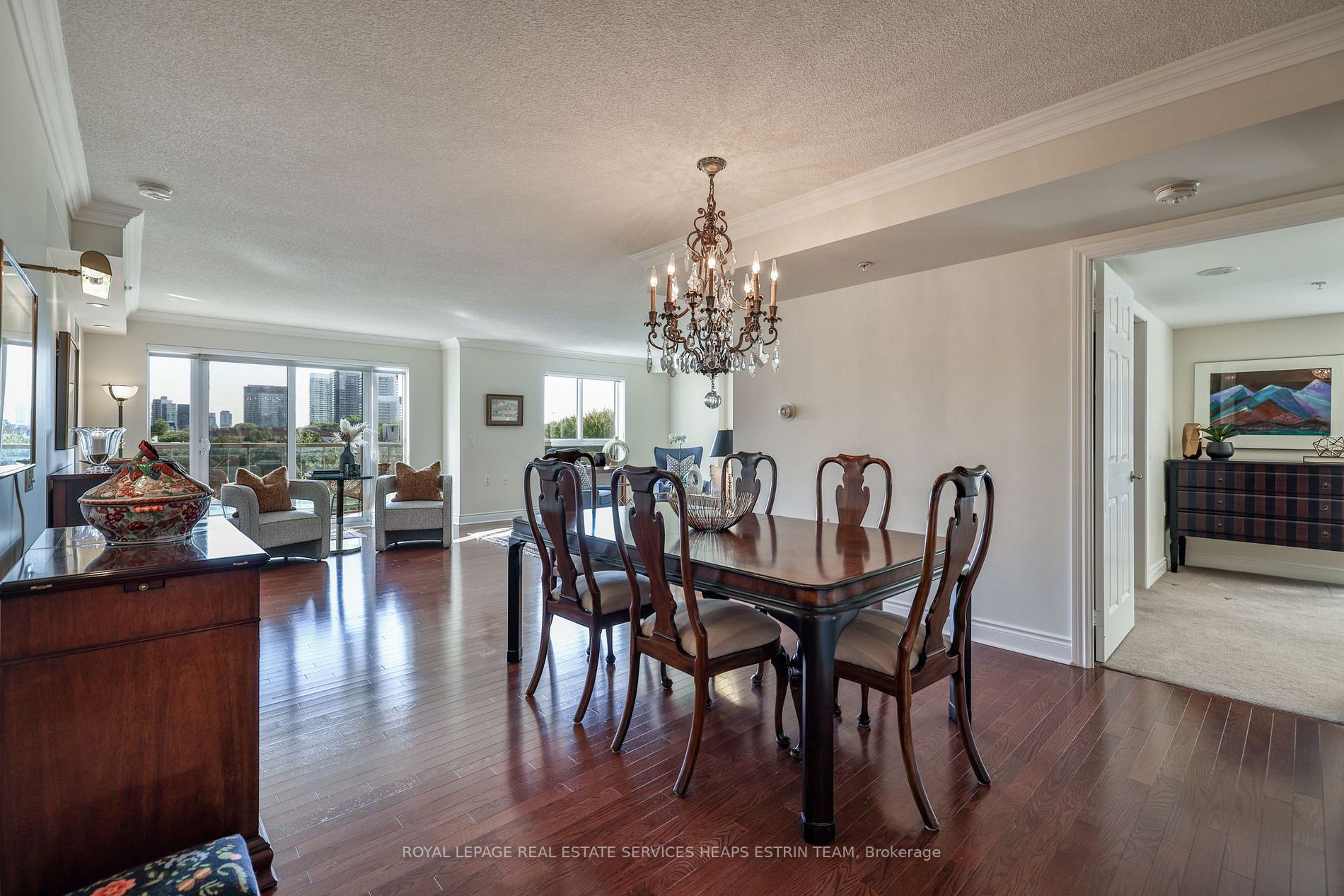 12 Rean Dr, #511