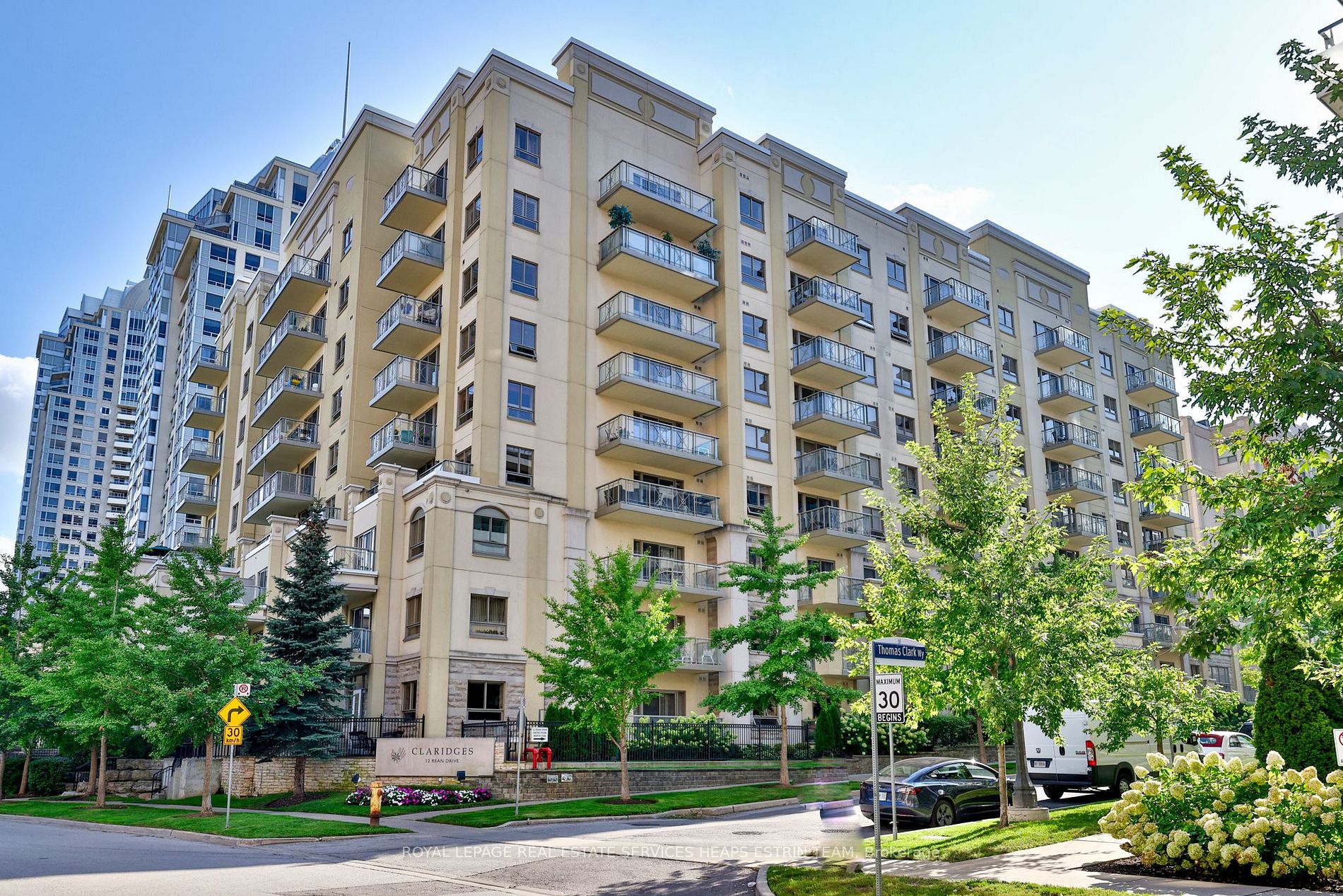 12 Rean Dr, #511