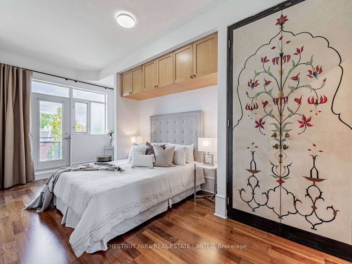 336 Davenport Rd, #301R