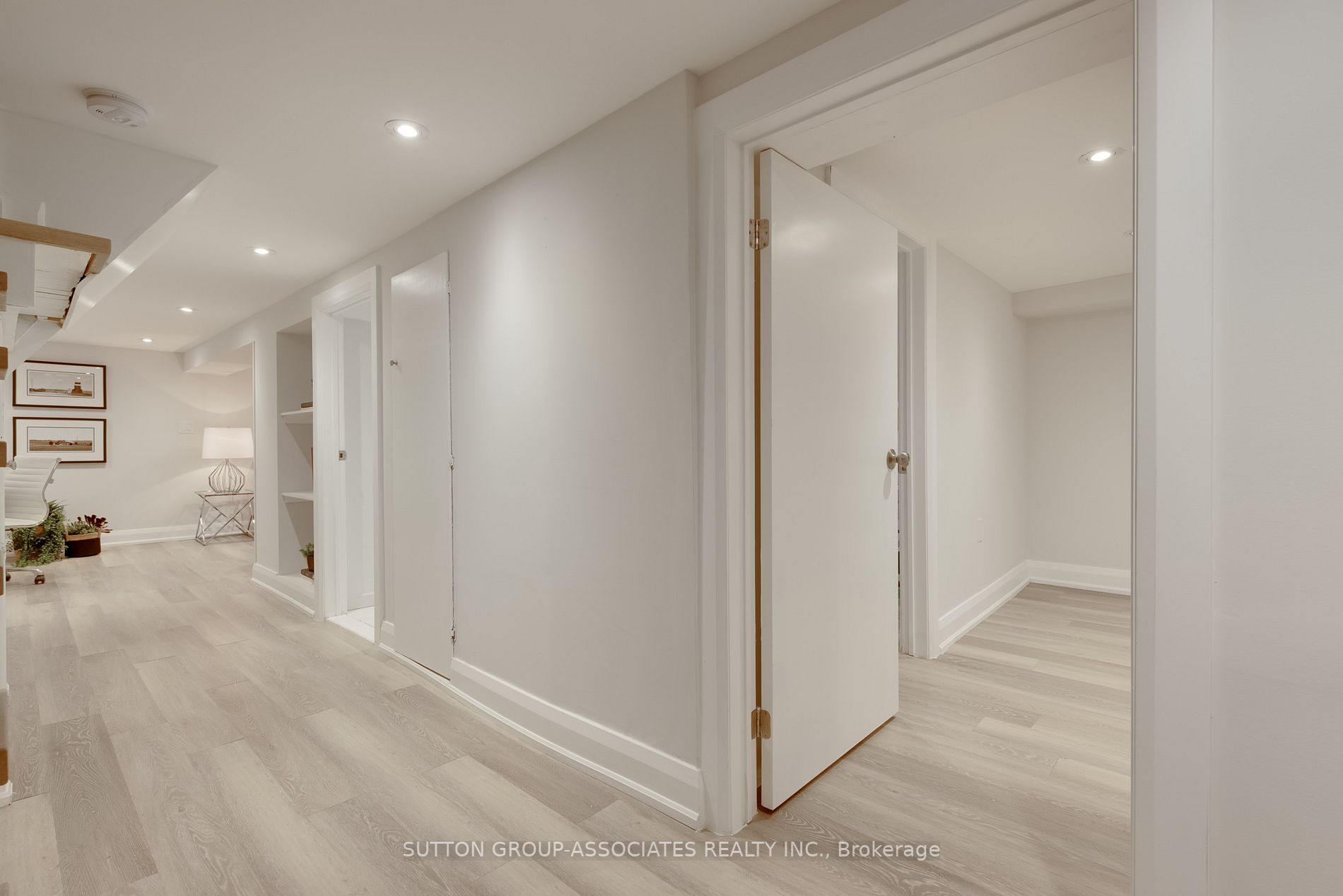 35 Cranbrooke Ave